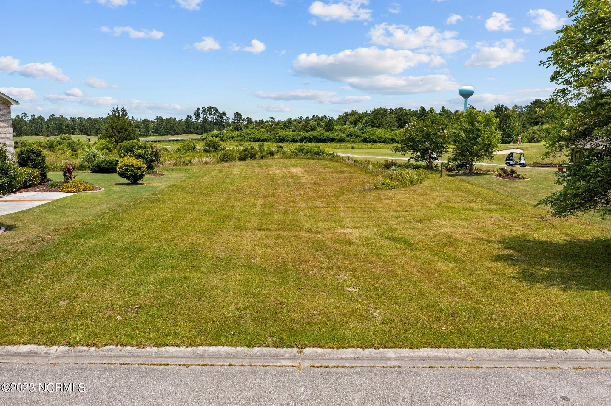 114 114 Windsor Court