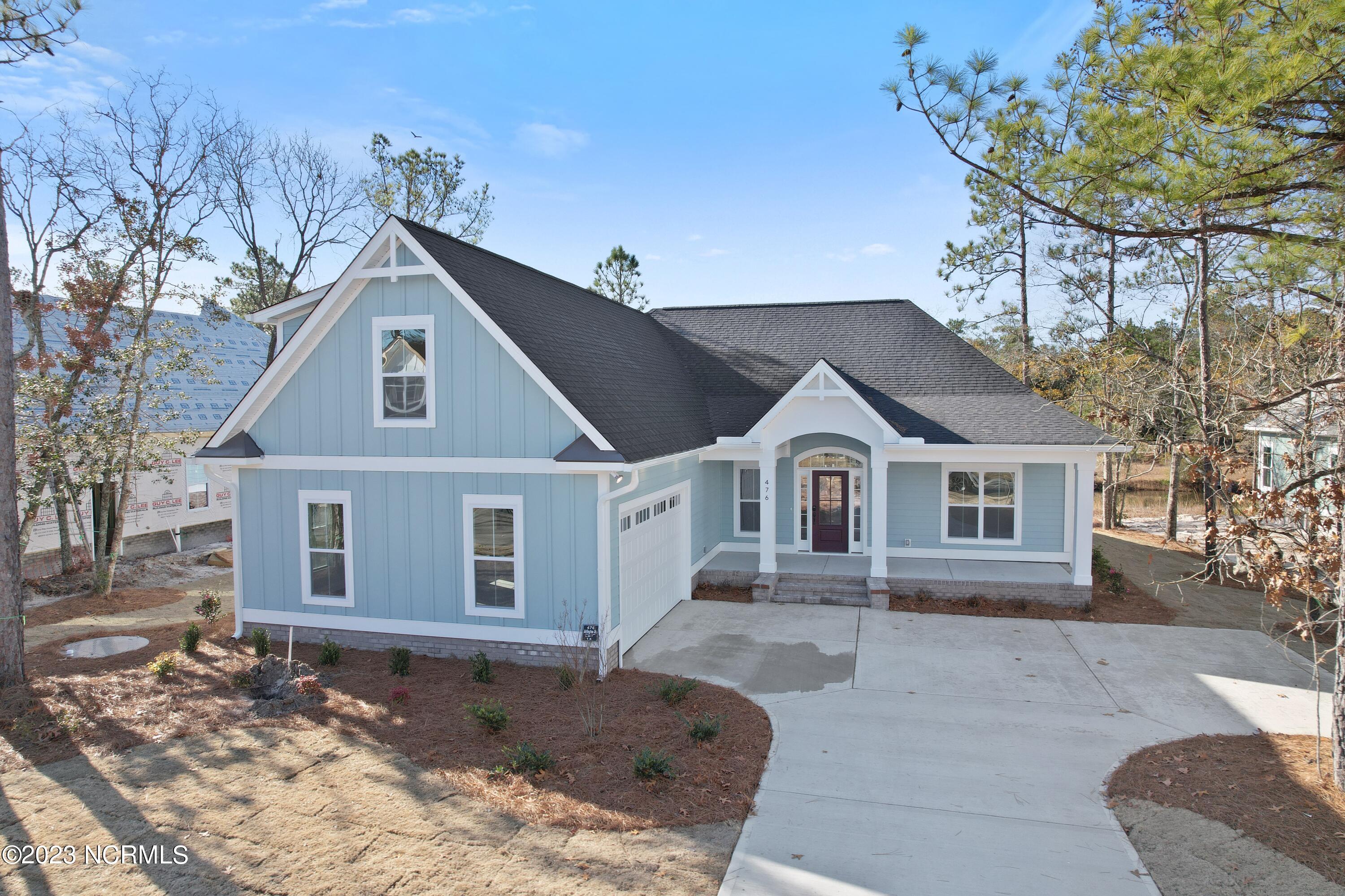 476 Arlington Drive SE