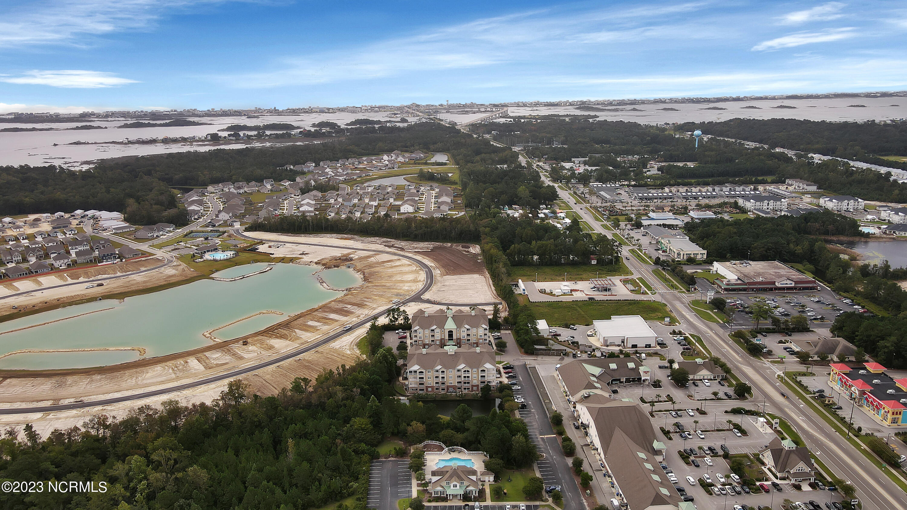 200 Gateway Condos Drive, 241