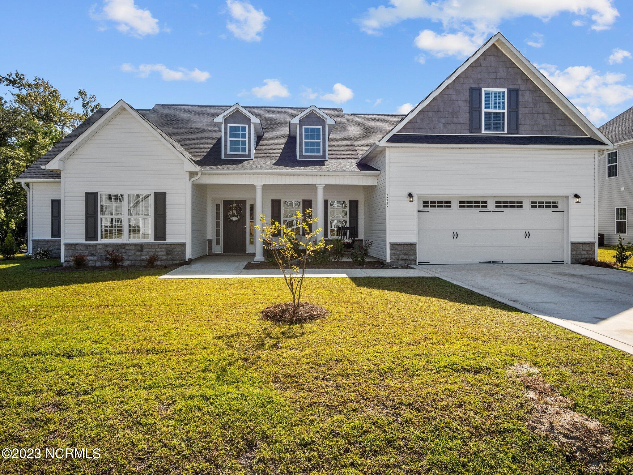 563 White Shoal Way
