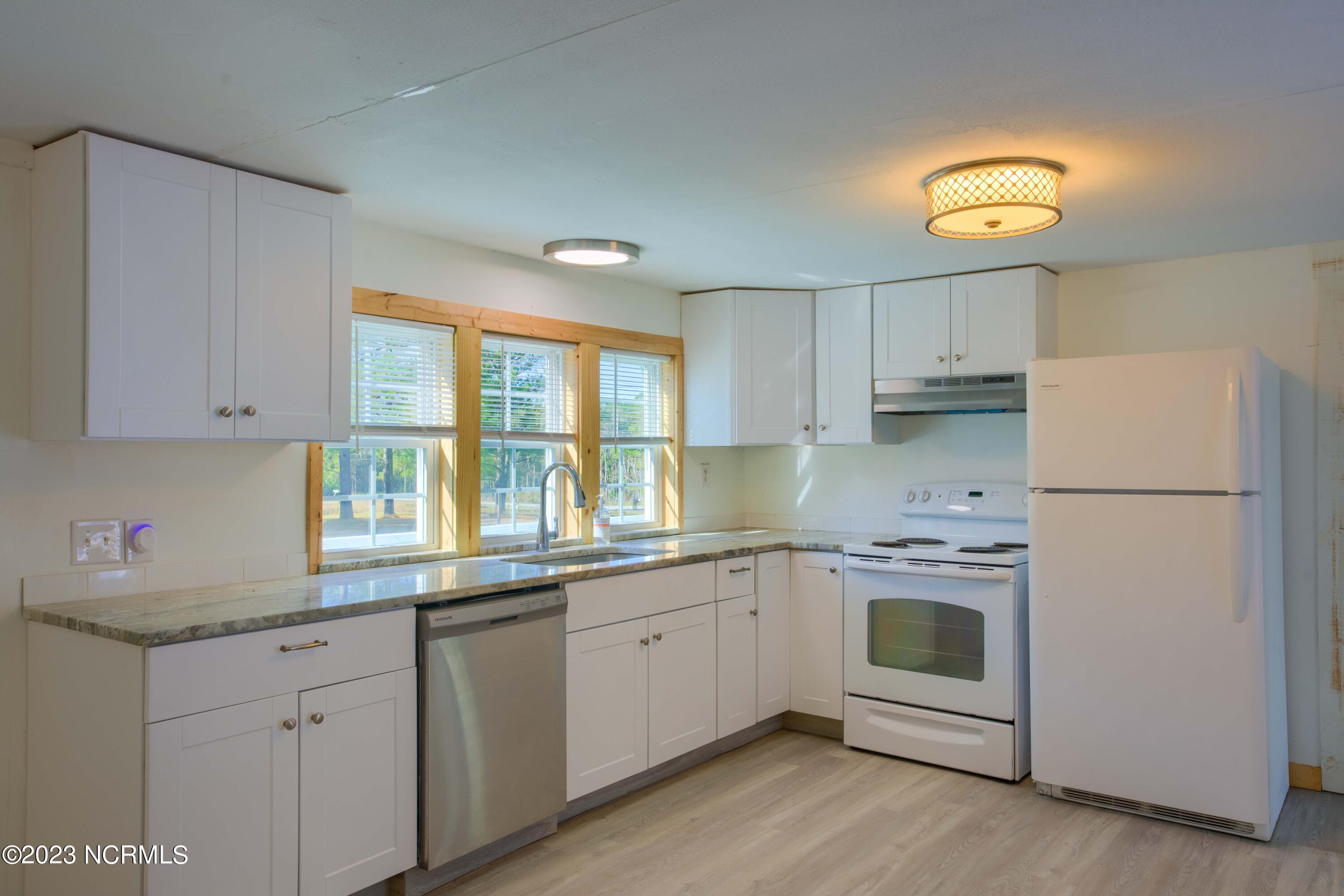 313 Old Folkstone Road