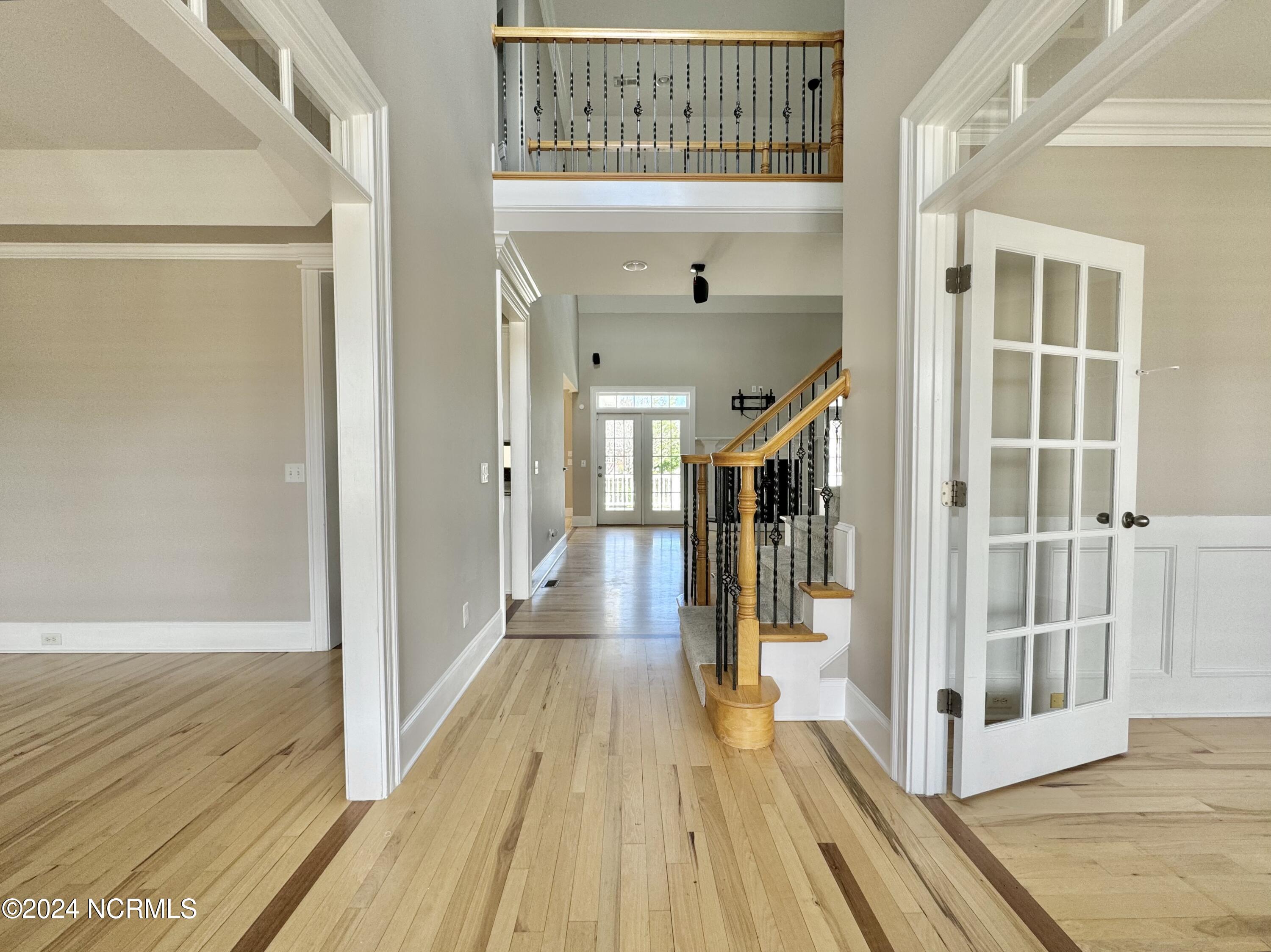 102 N Stargazer Court