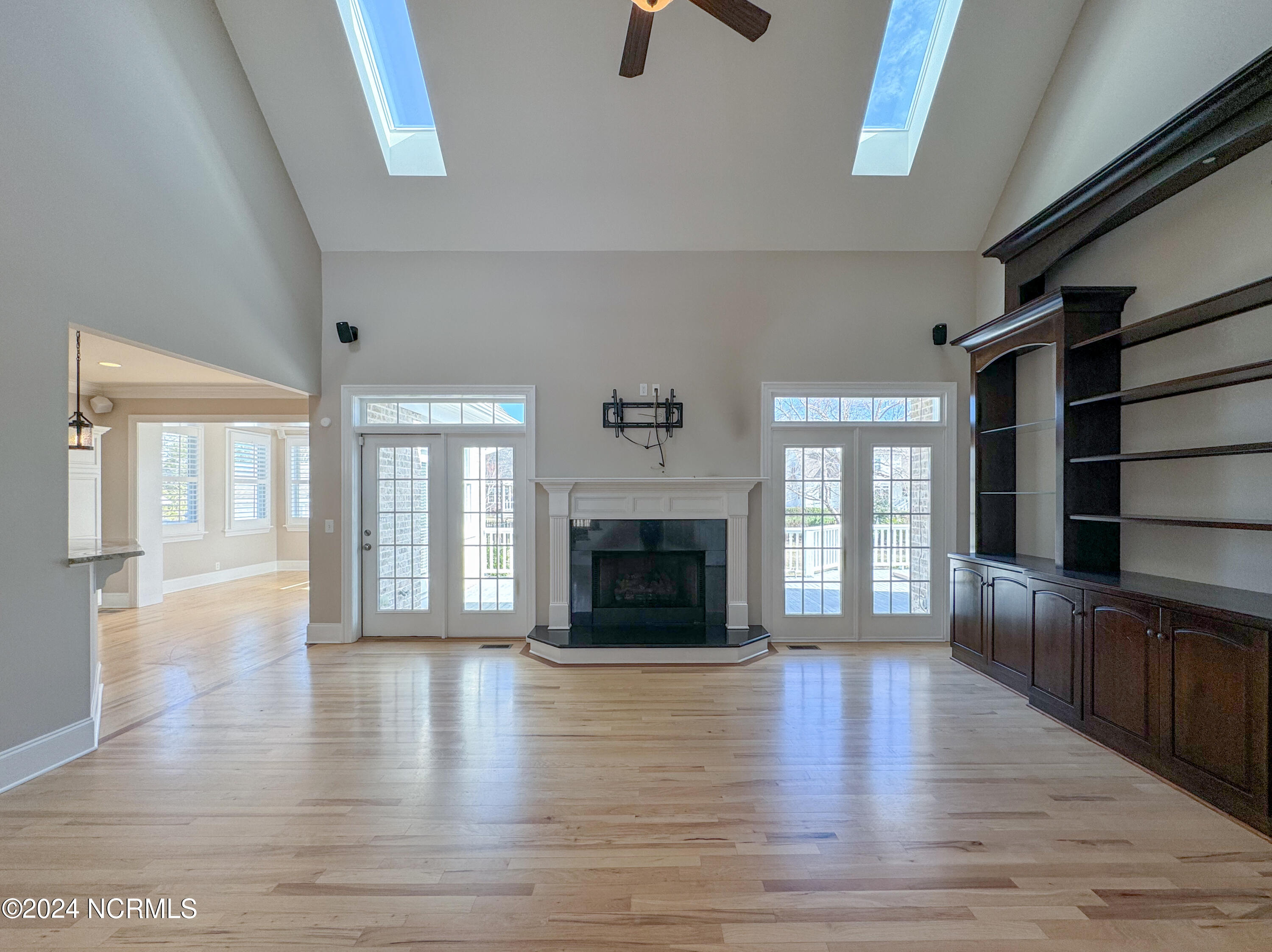 102 N Stargazer Court