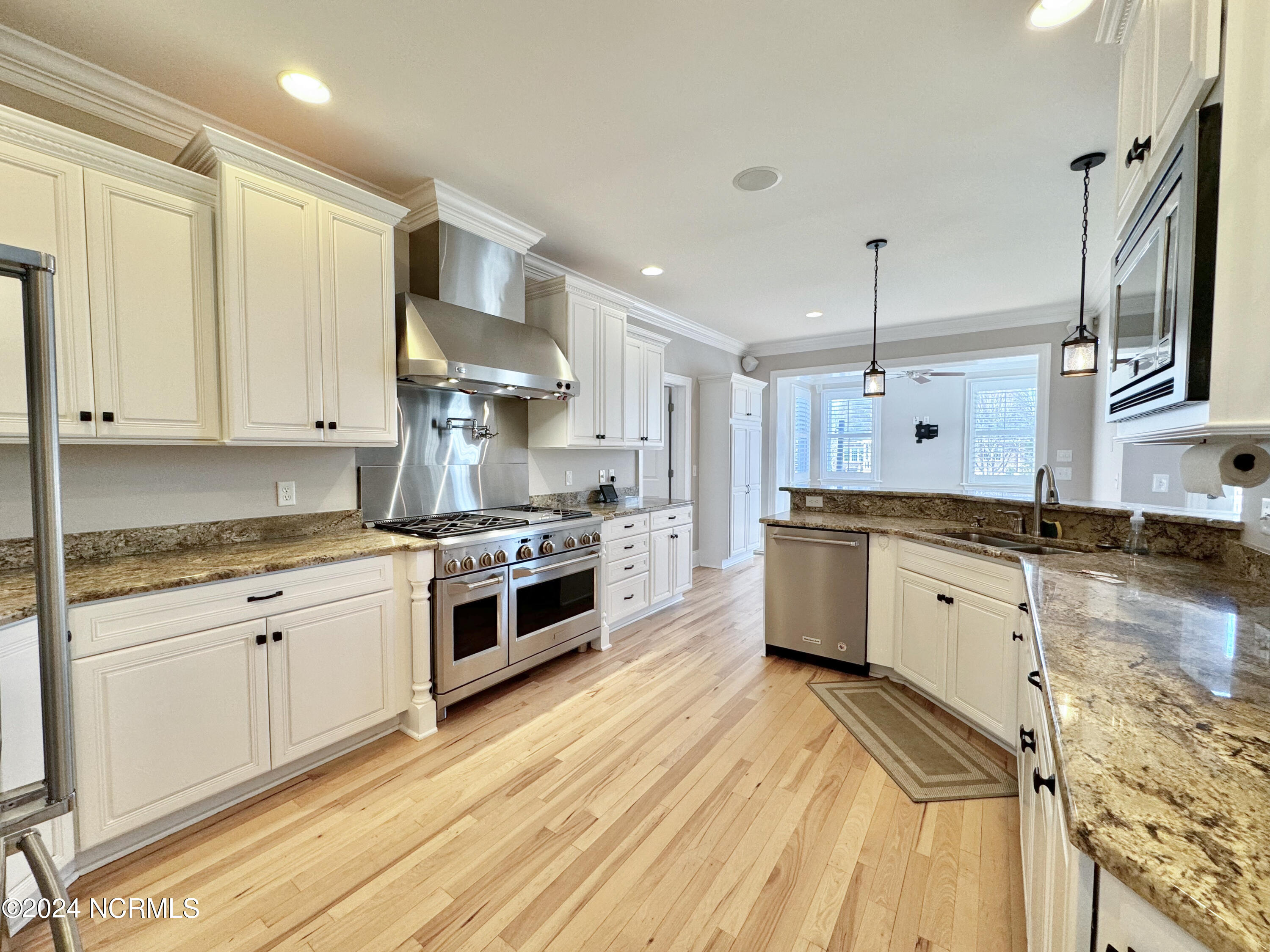 102 N Stargazer Court