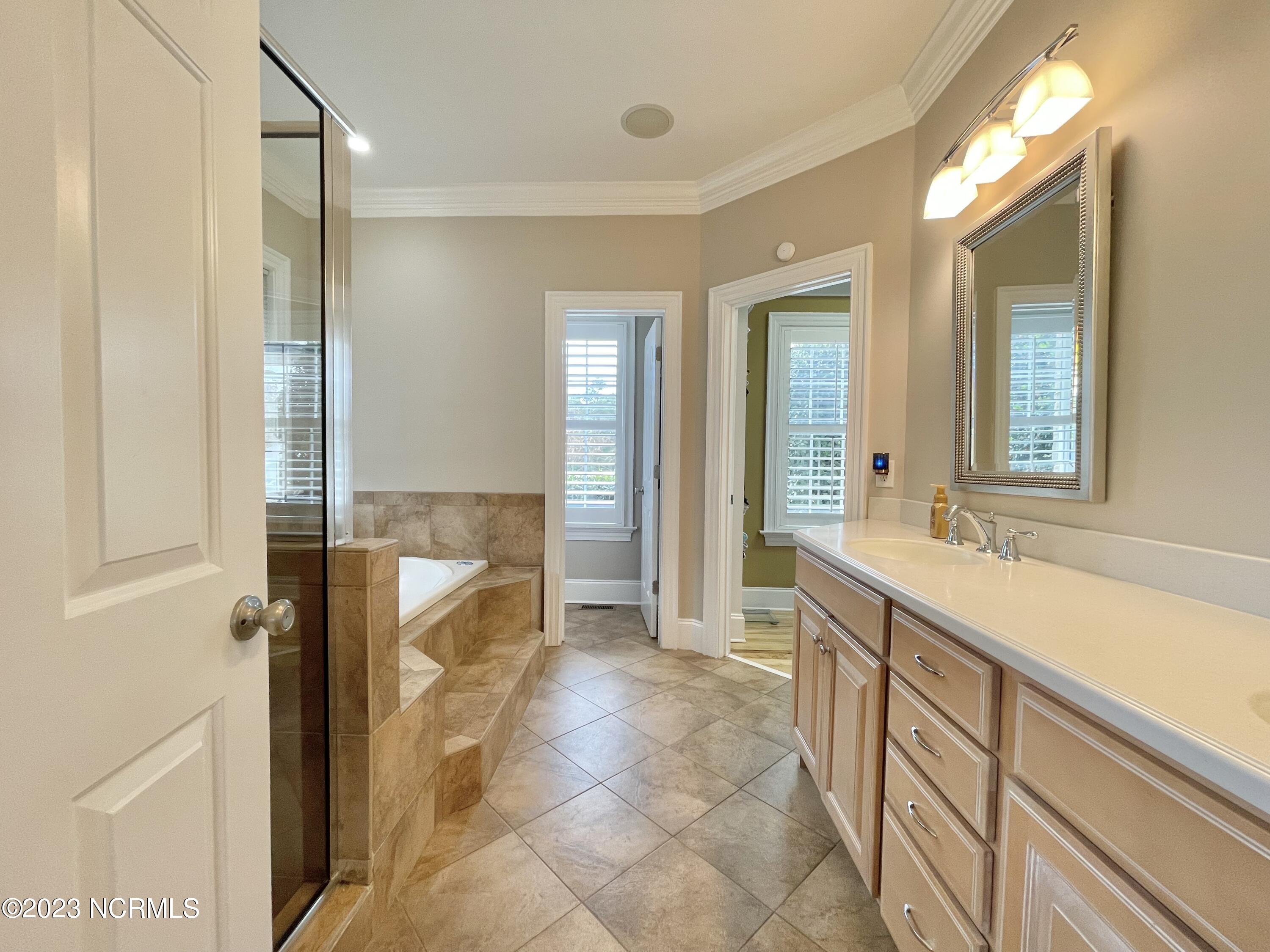 102 N Stargazer Court