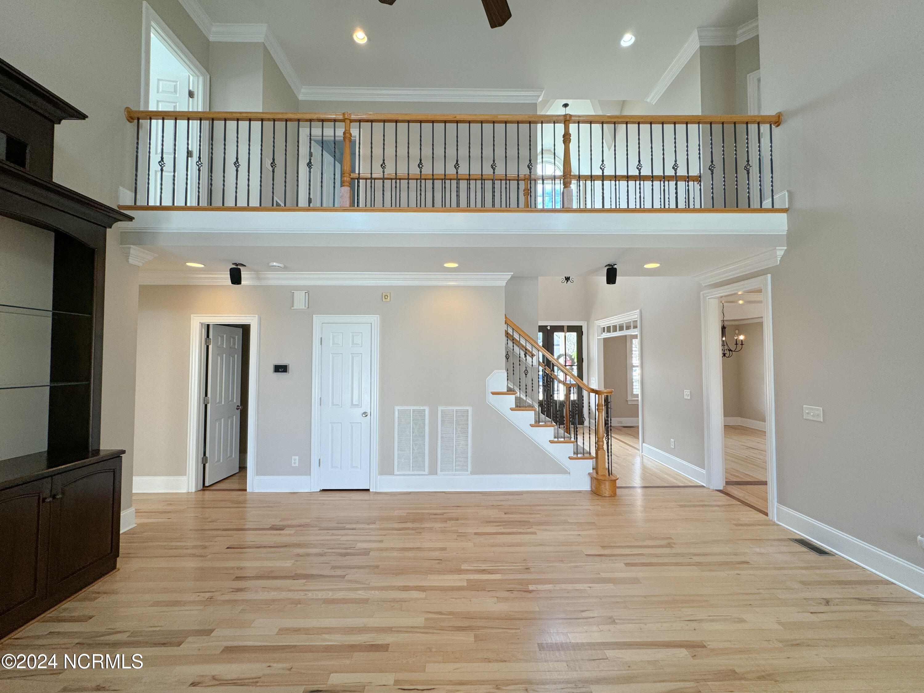 102 N Stargazer Court