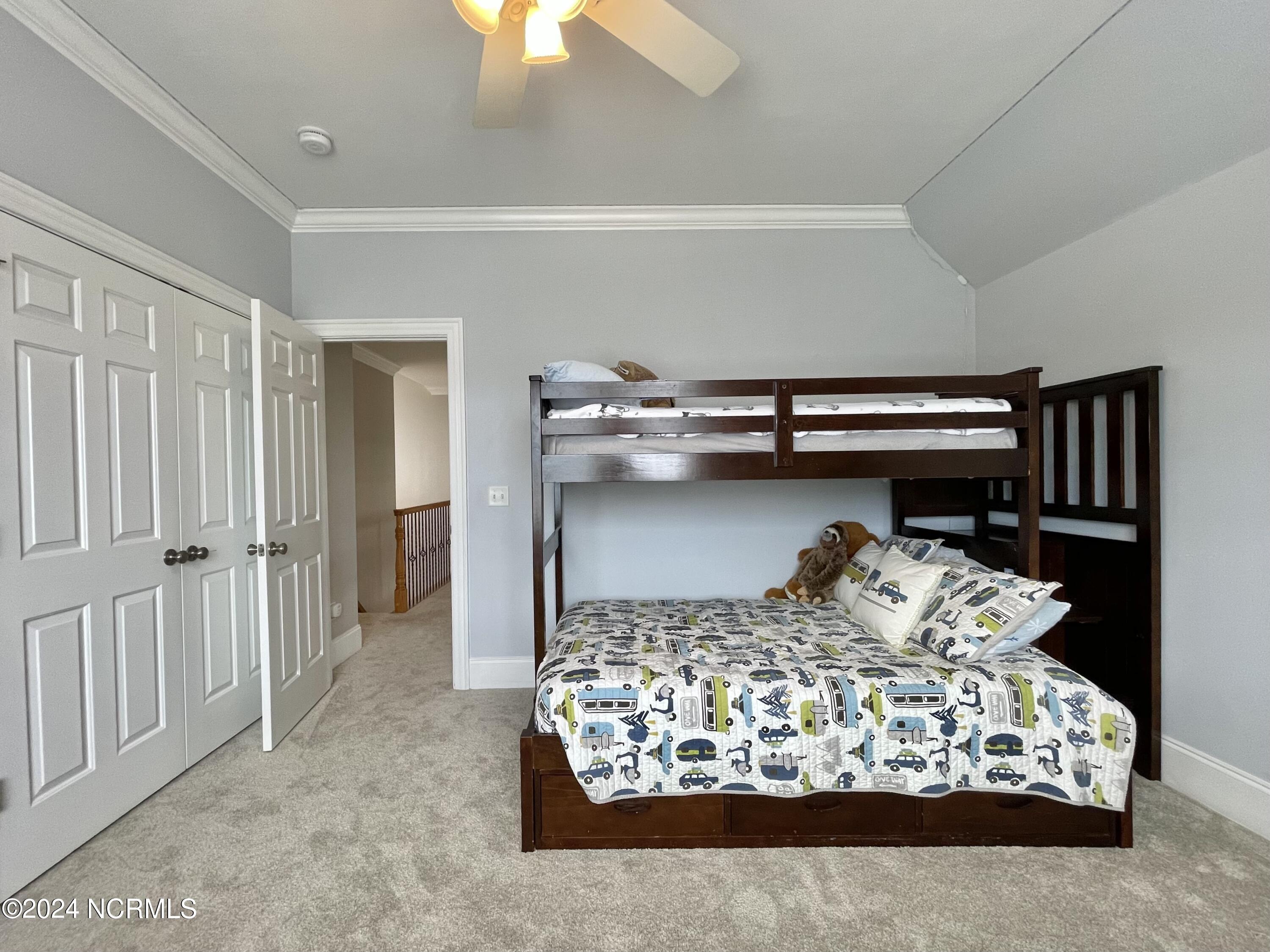 102 N Stargazer Court