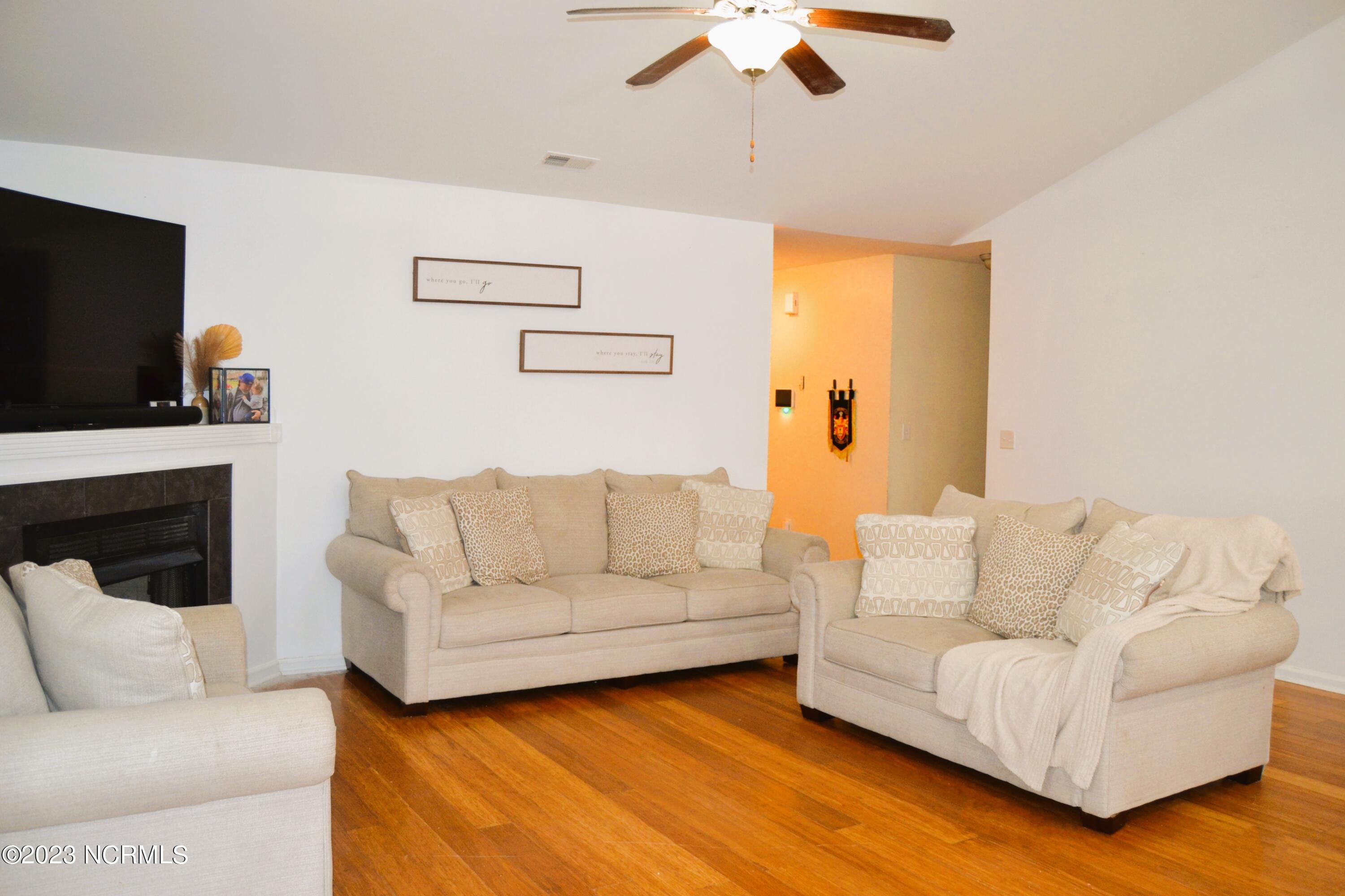 402 Dylan Court
