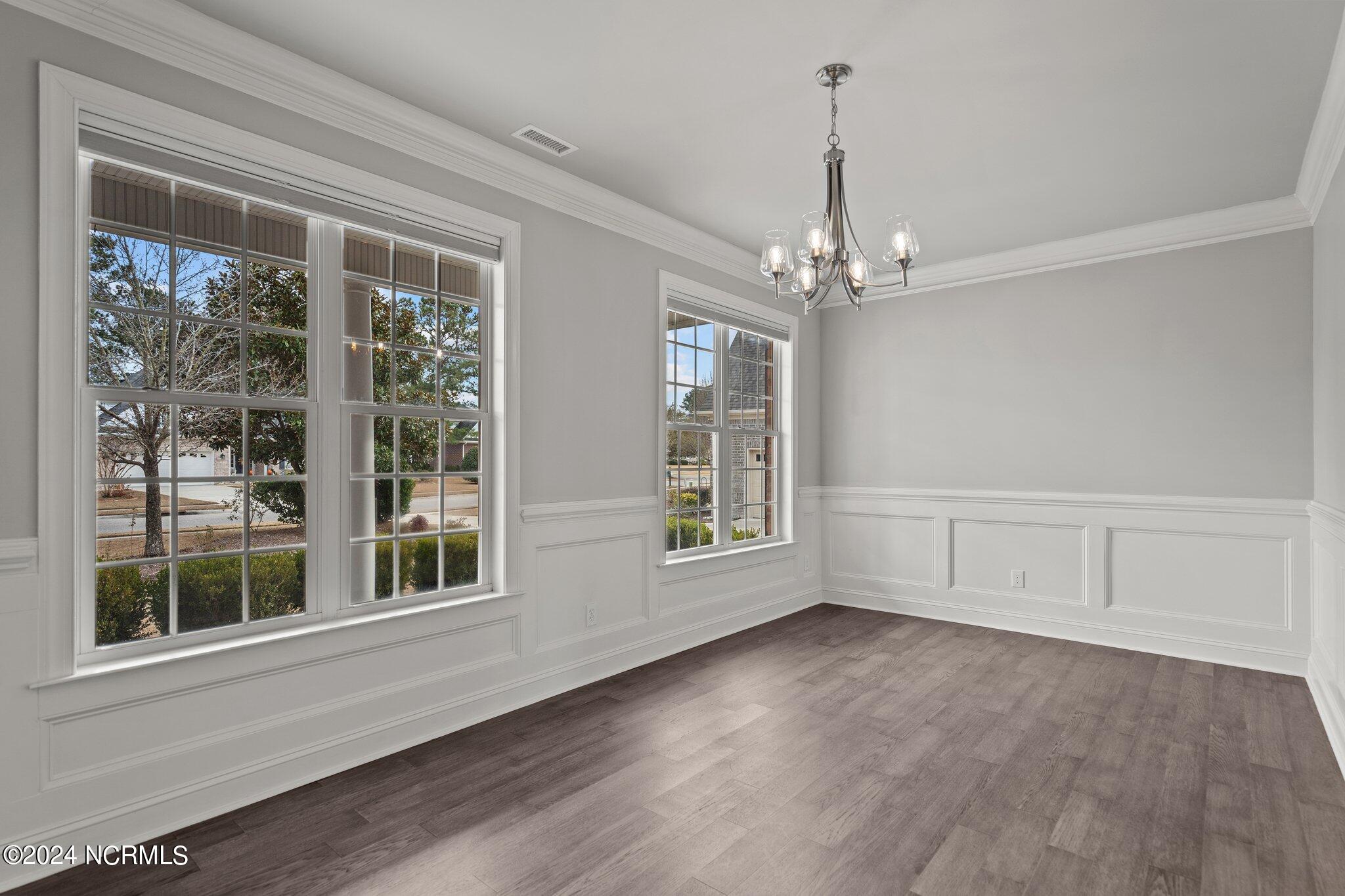 1106 Hampton Pines Court