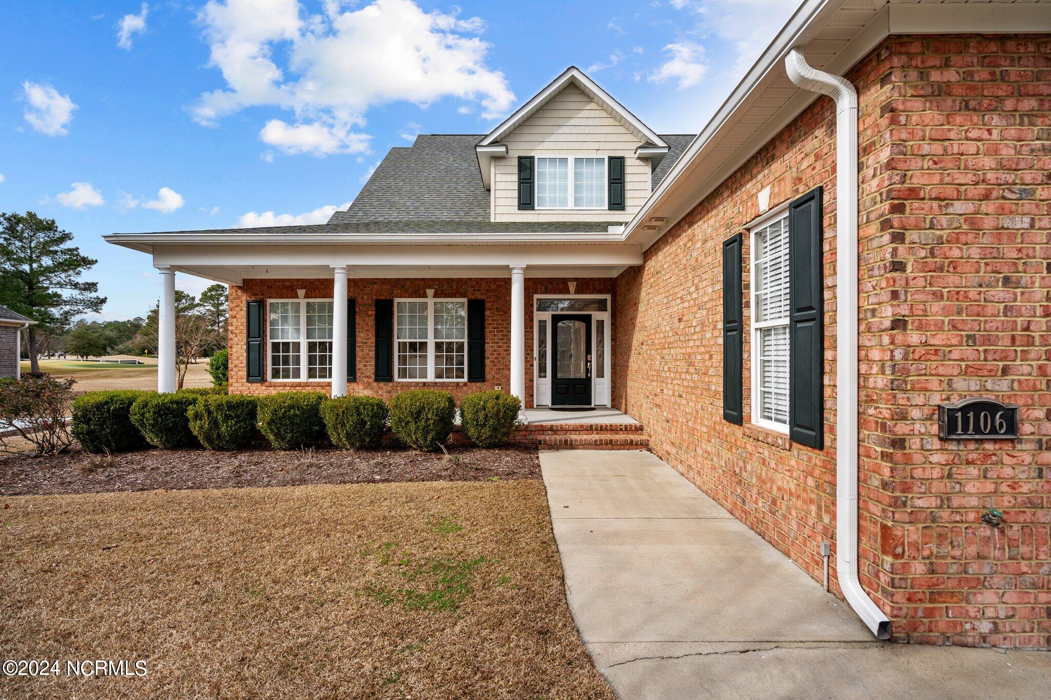 1106 Hampton Pines Court