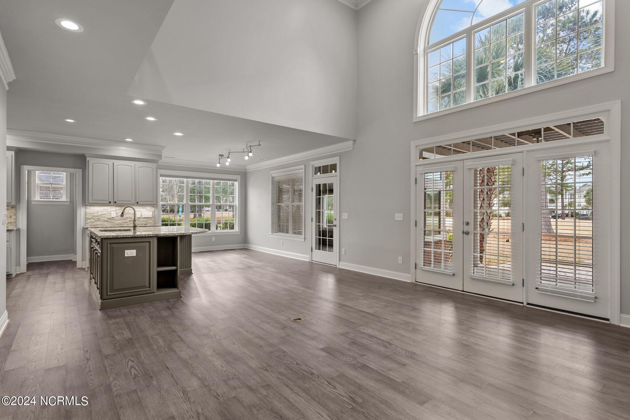 1106 Hampton Pines Court