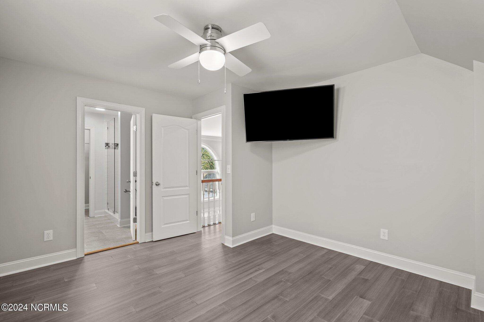 1106 Hampton Pines Court