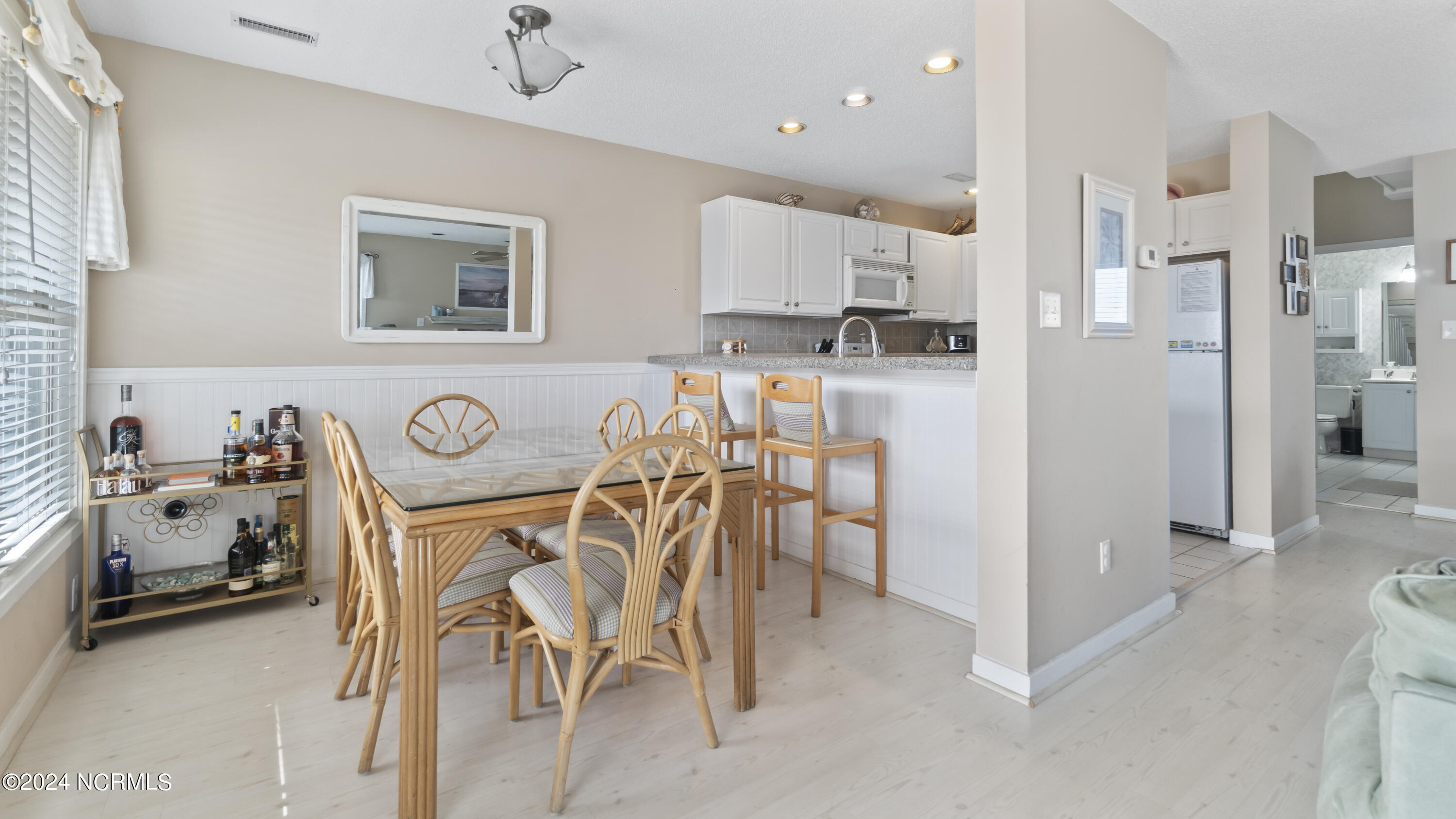 2106 Ocean Boulevard, A