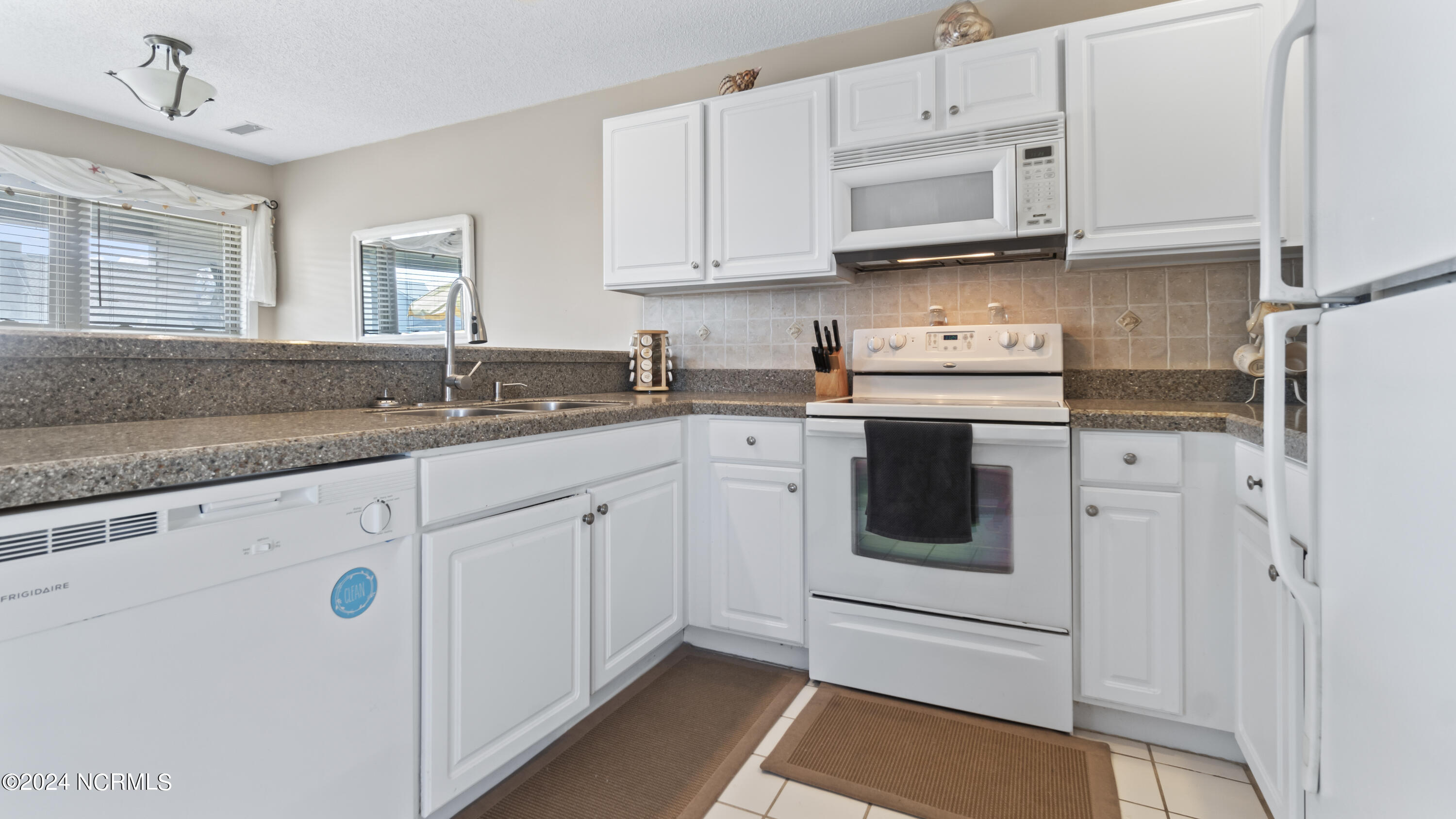 2106 Ocean Boulevard, A