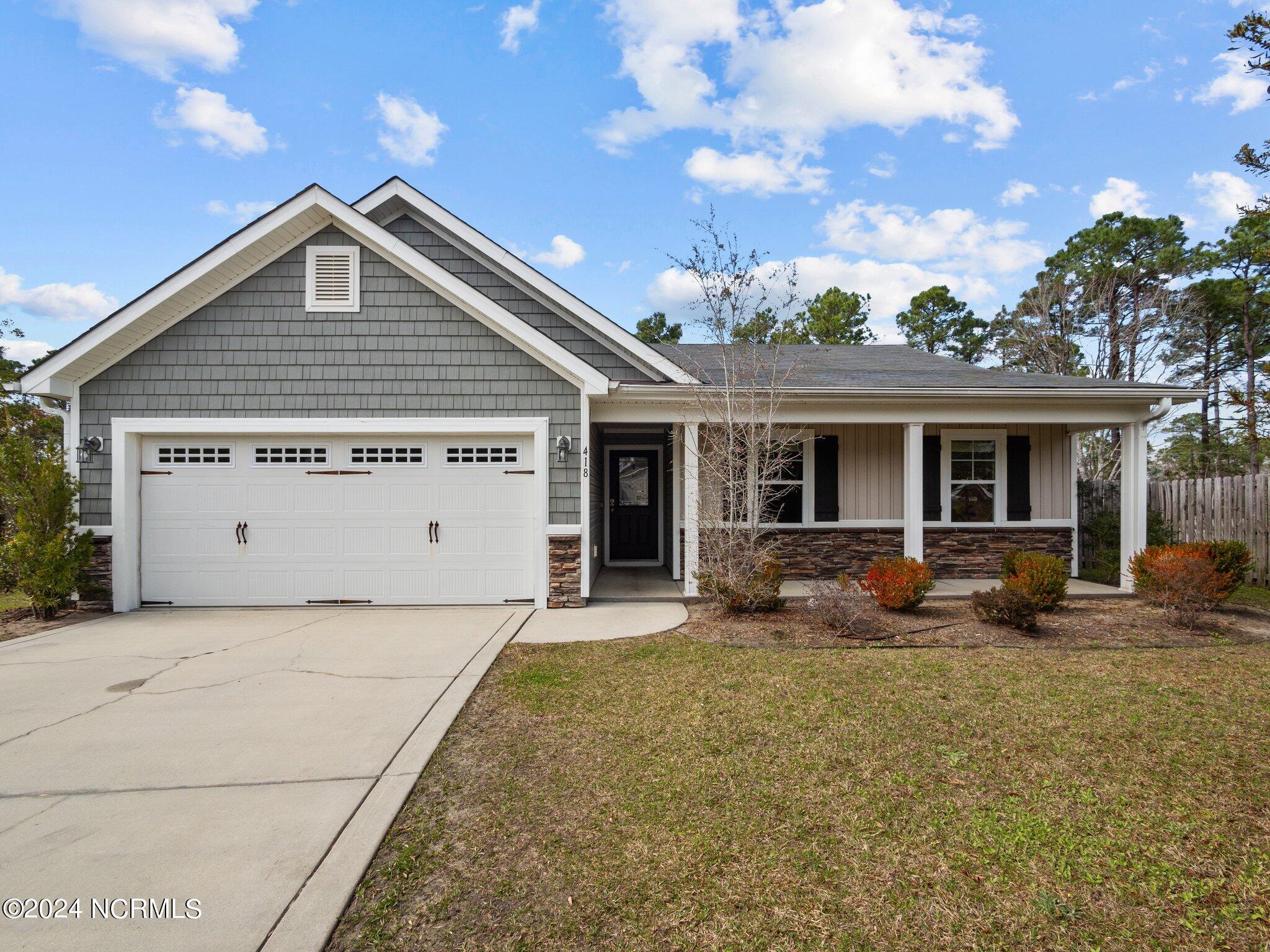 418 Blue Pennant Court