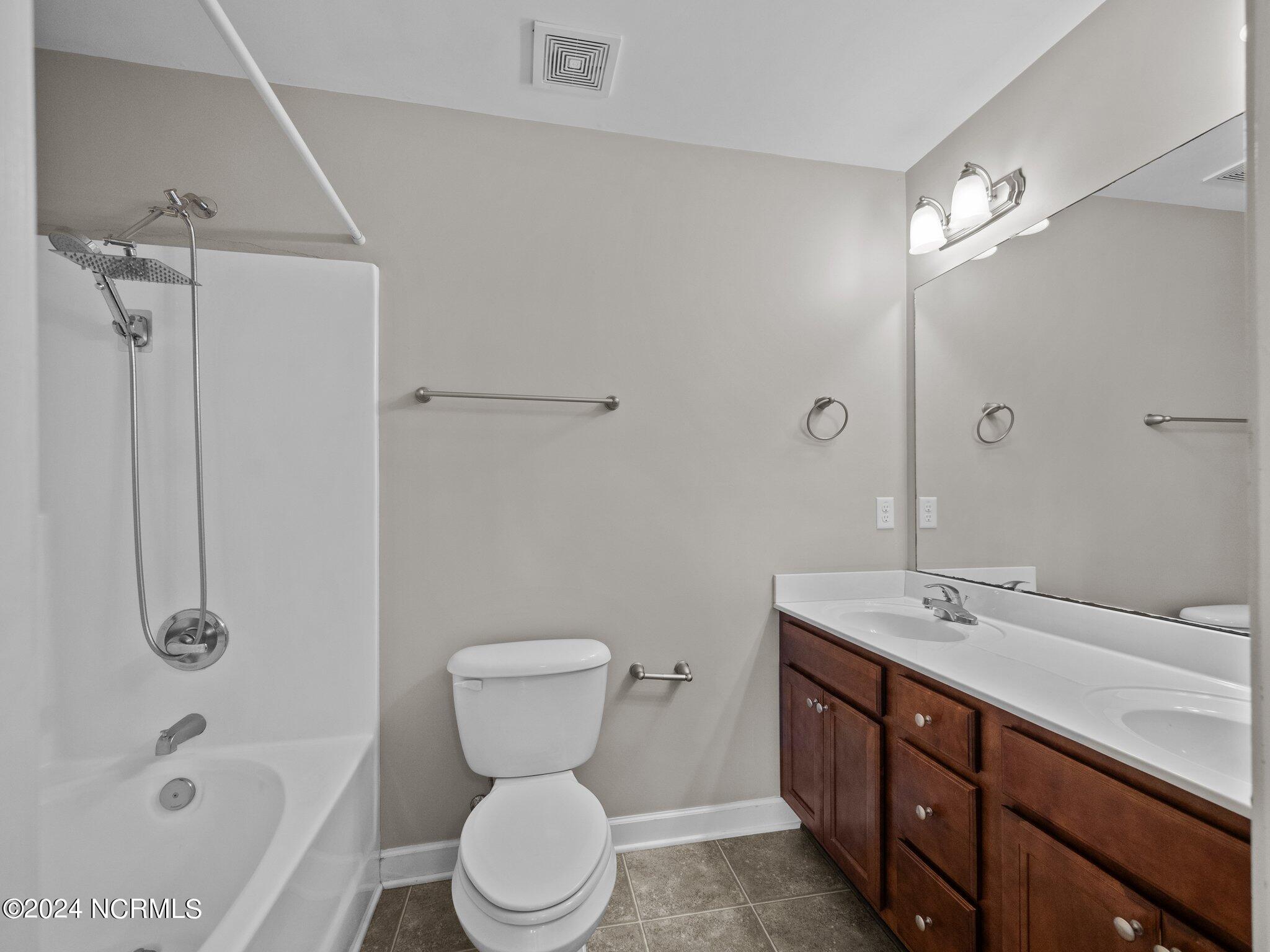 418 Blue Pennant Court