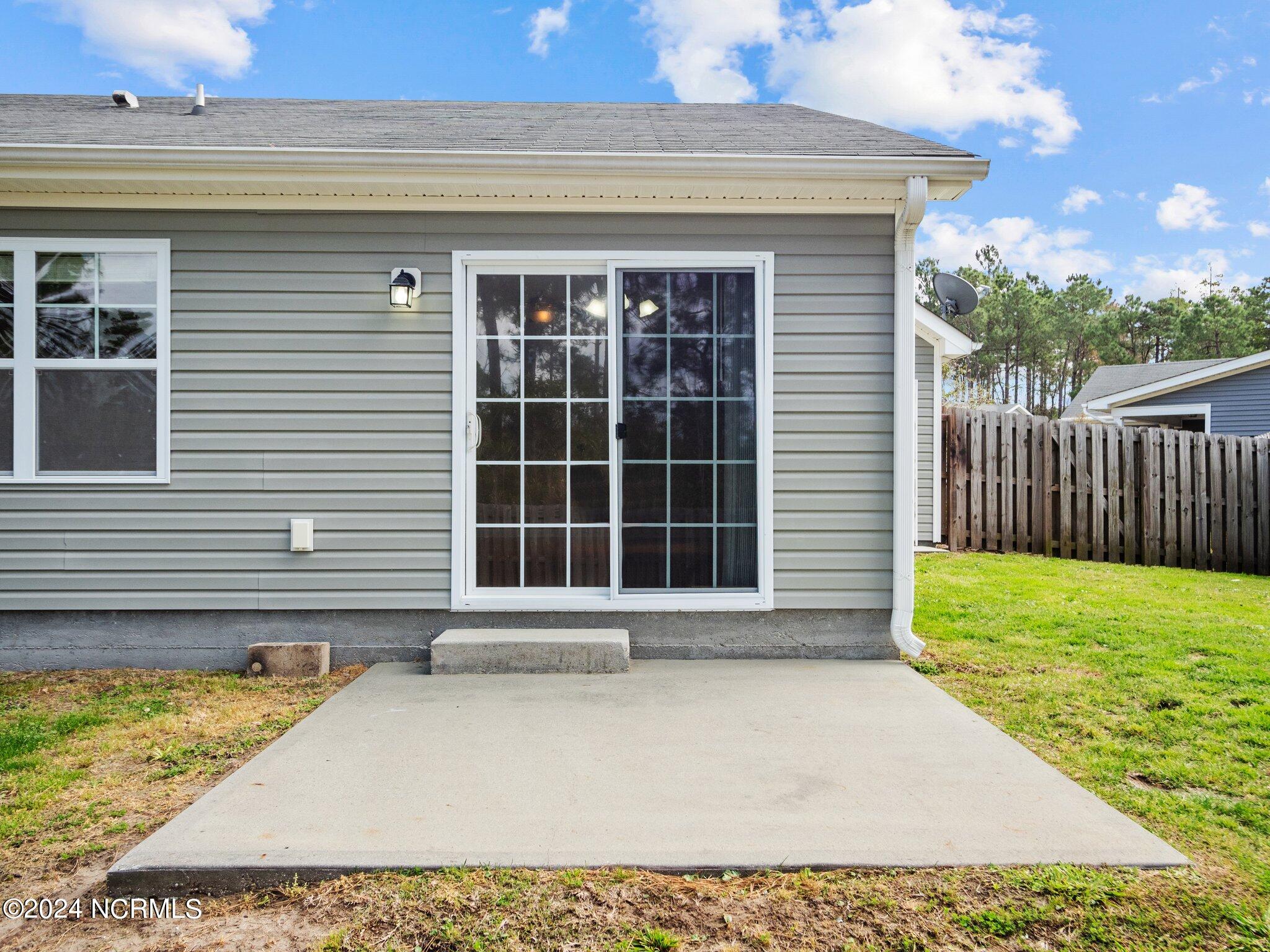 418 Blue Pennant Court