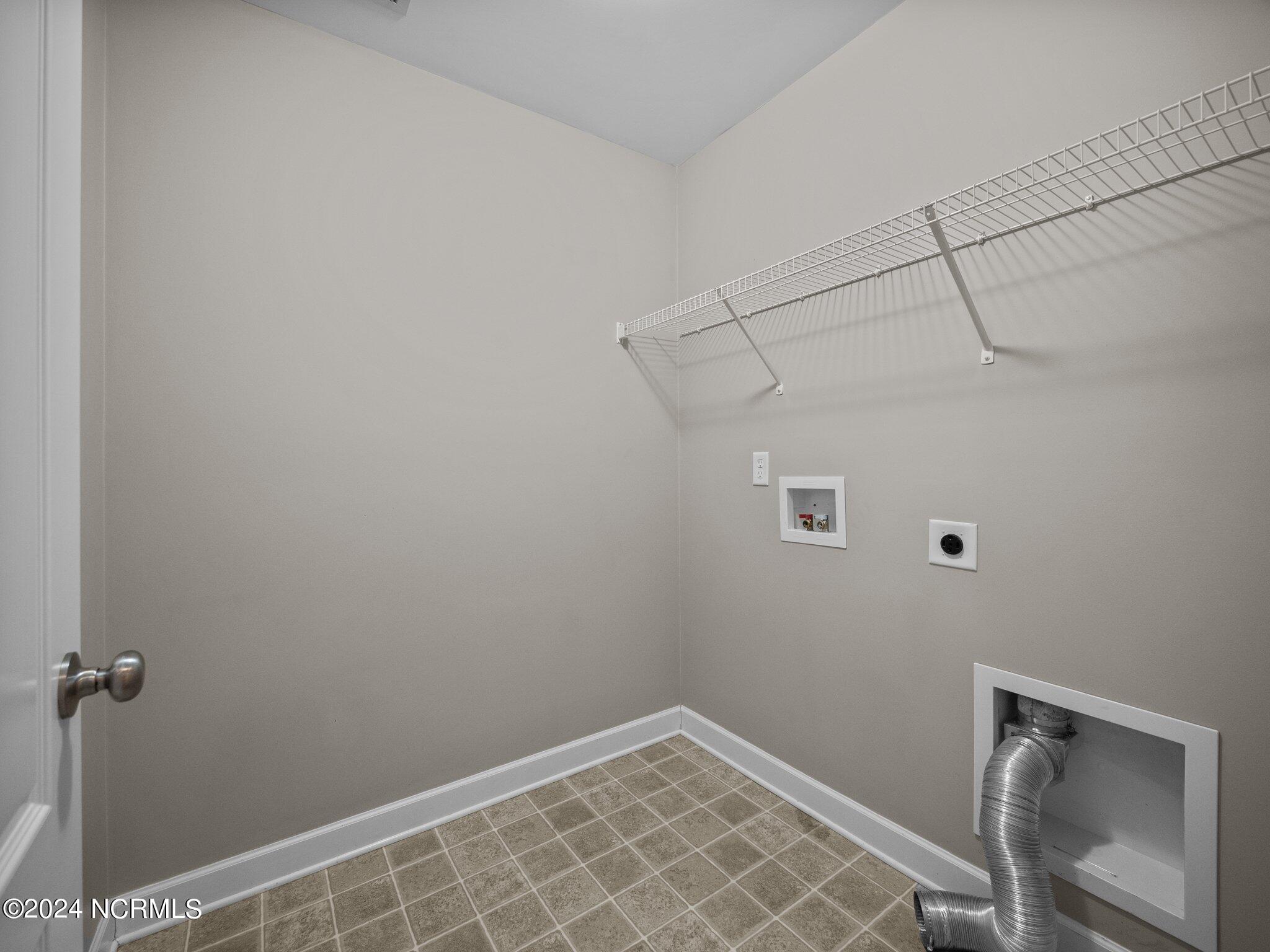 418 Blue Pennant Court