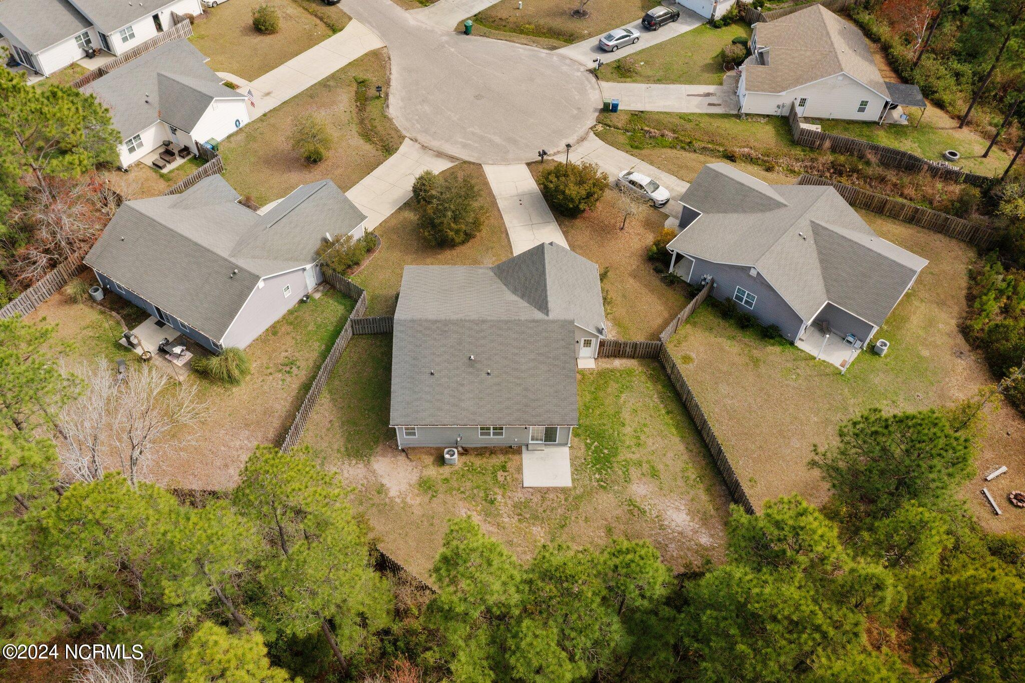 418 Blue Pennant Court