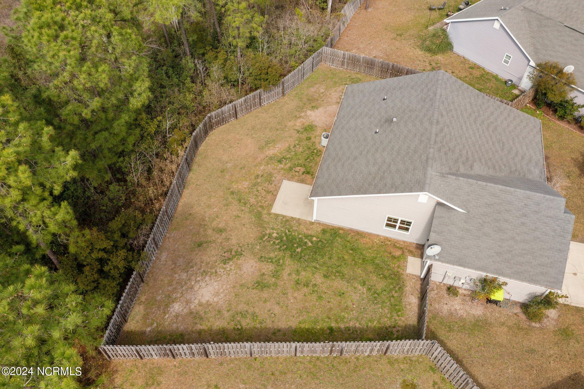 418 Blue Pennant Court