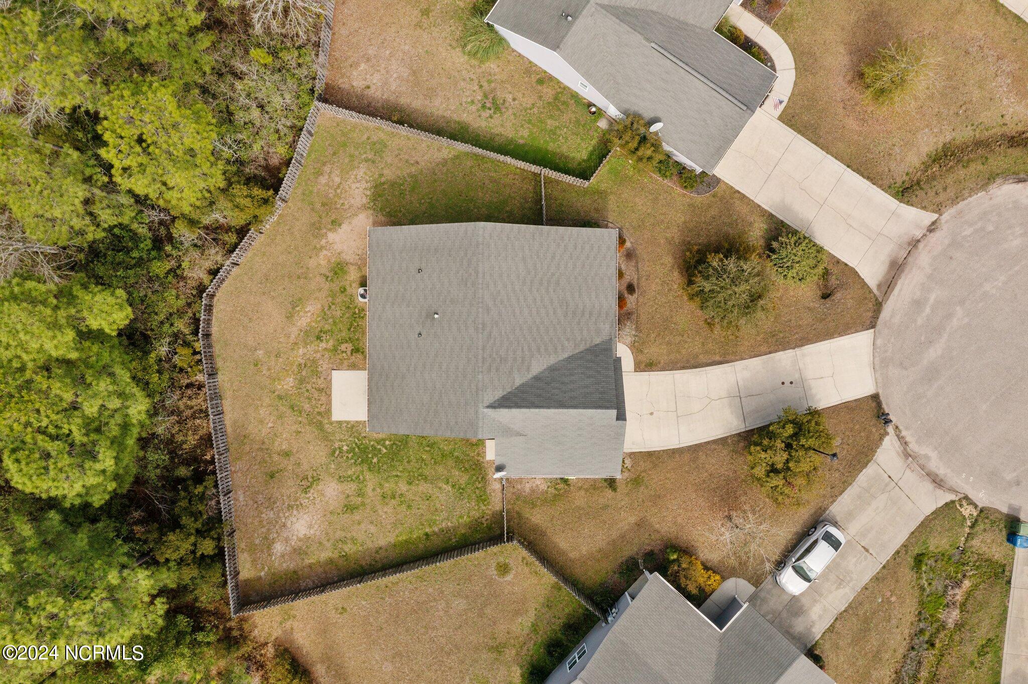 418 Blue Pennant Court