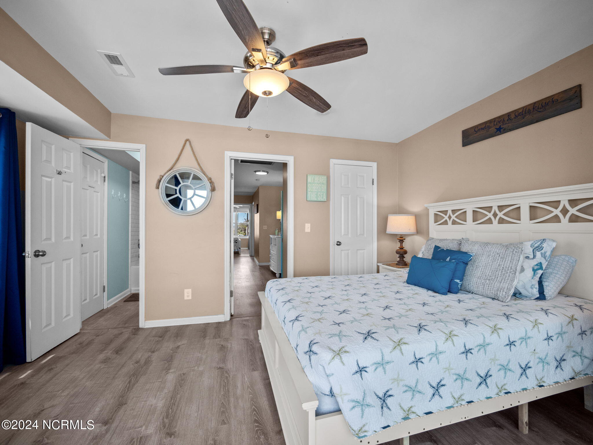 2290 New River Inlet Road, 1