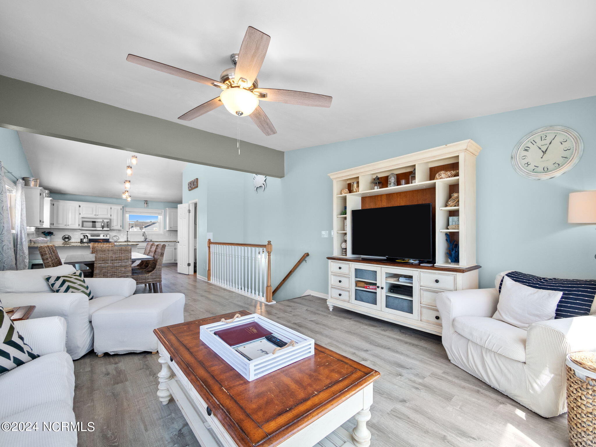 2290 New River Inlet Road, 1