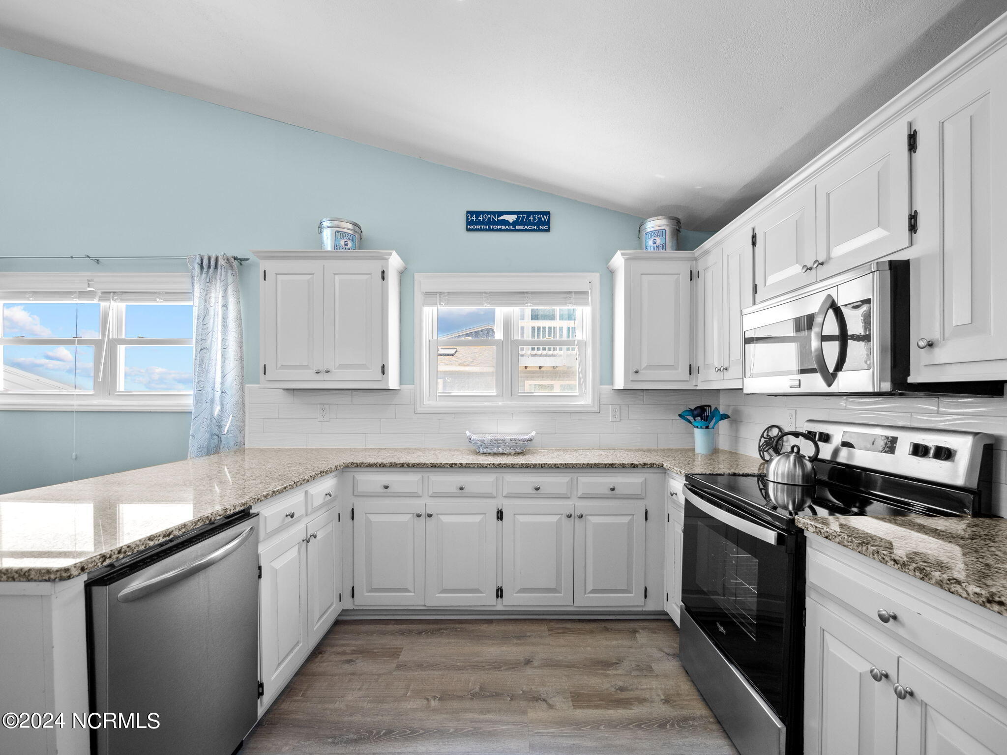 2290 New River Inlet Road, 1