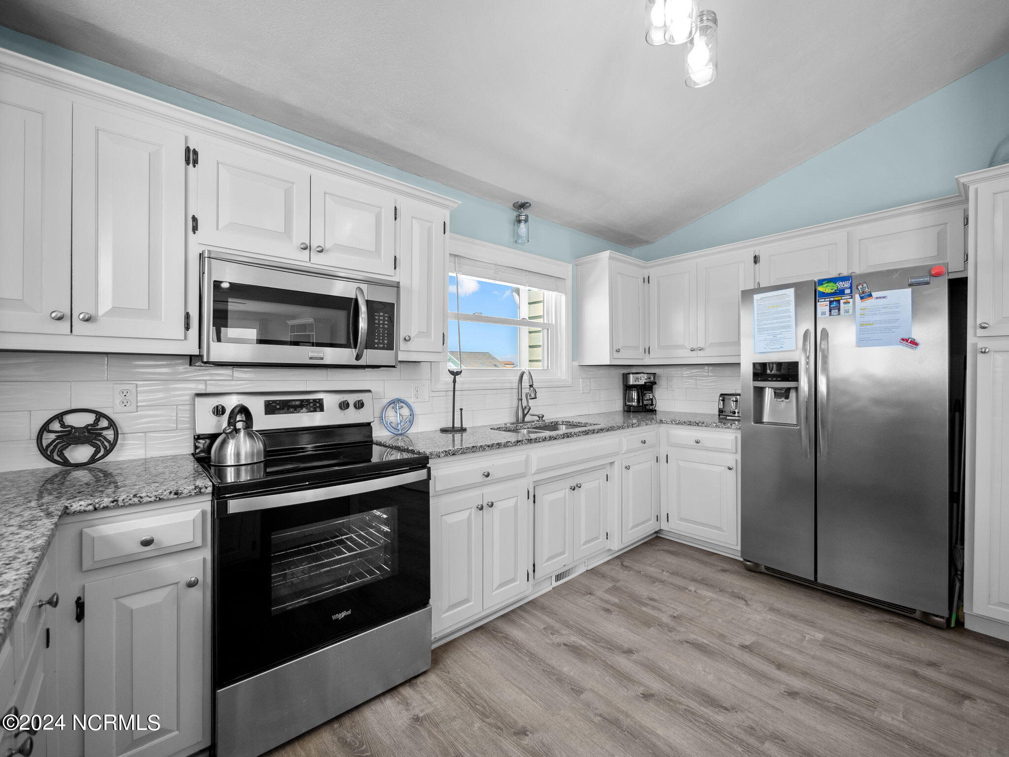 2290 New River Inlet Road, 1