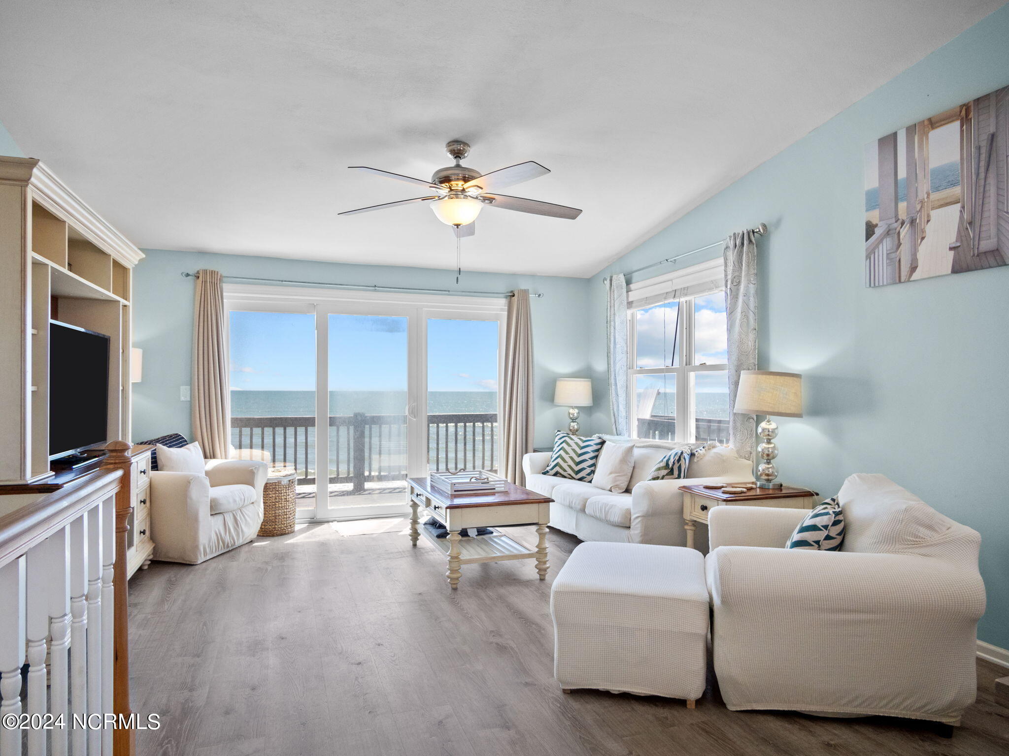 2290 New River Inlet Road, 1
