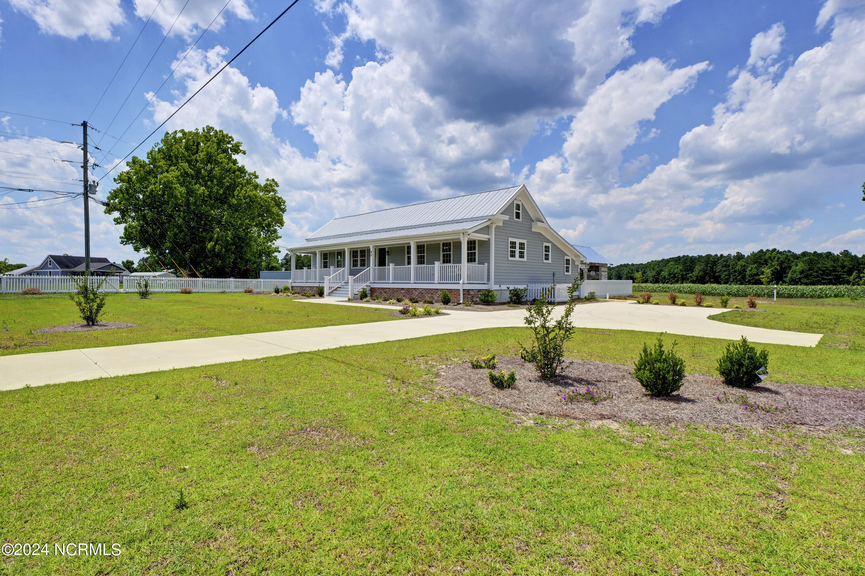 45 Old Maple Hill Road