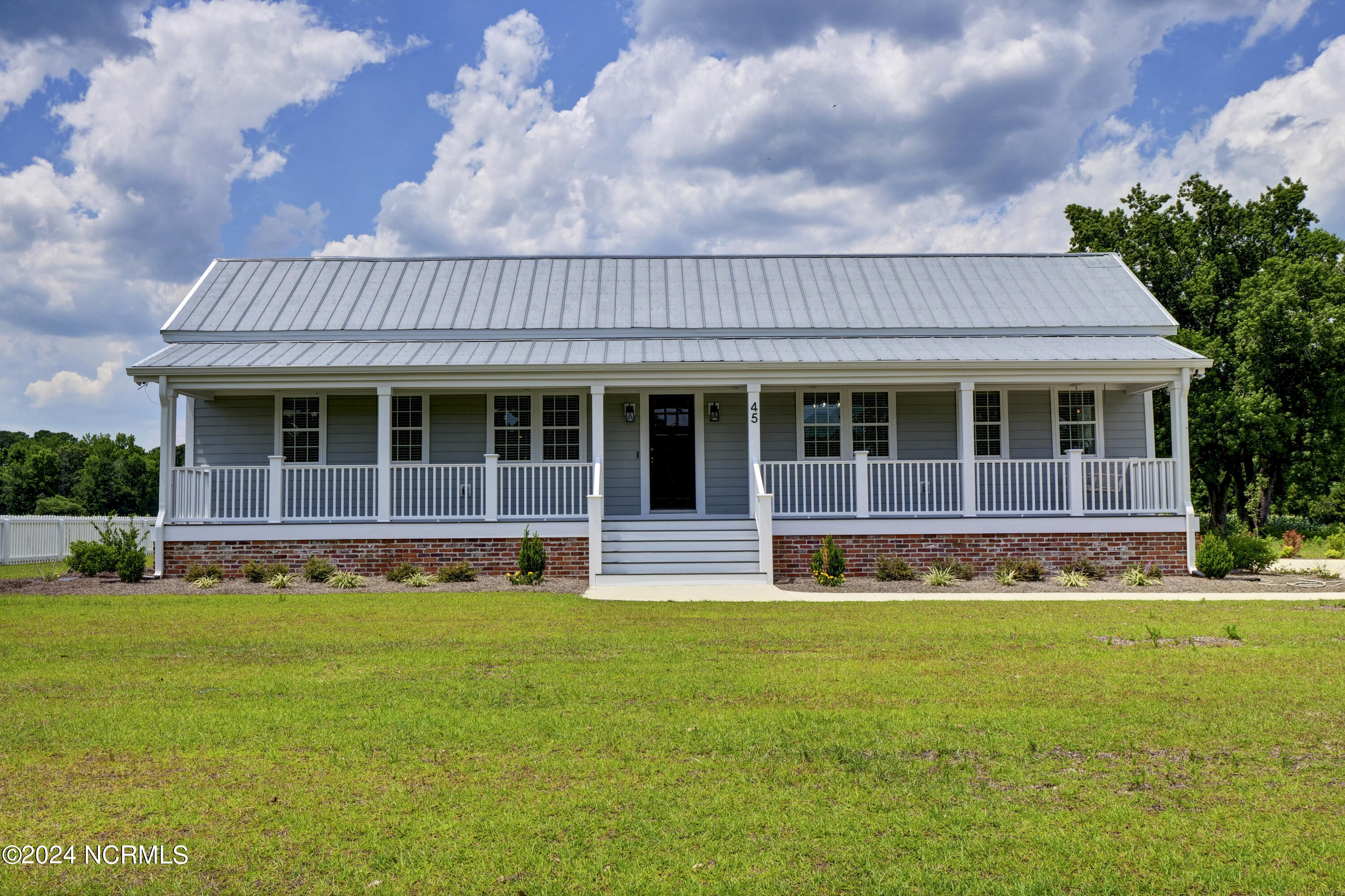 45 Old Maple Hill Road