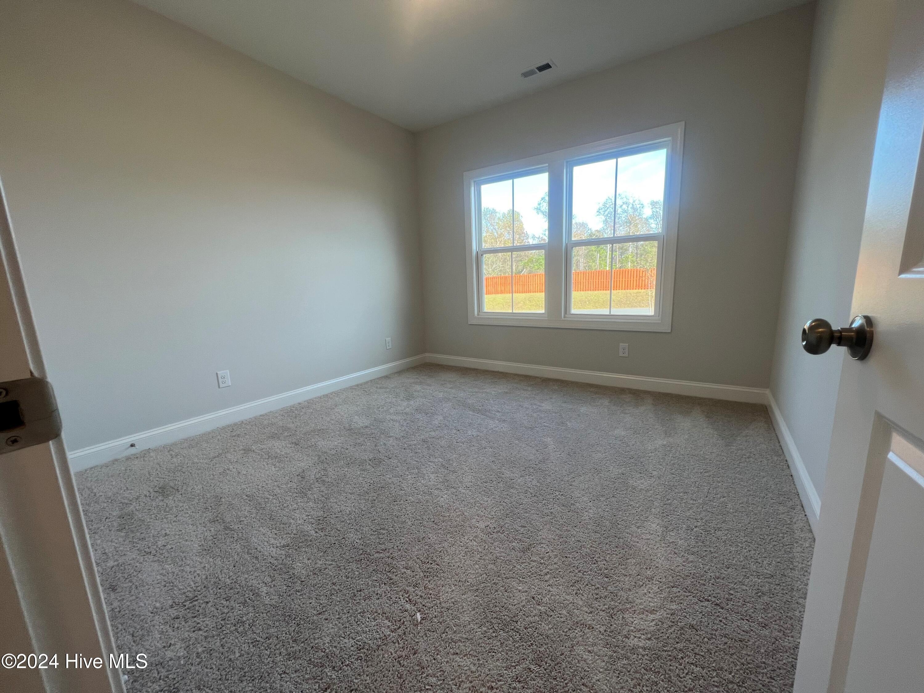 11 W Maritt Street