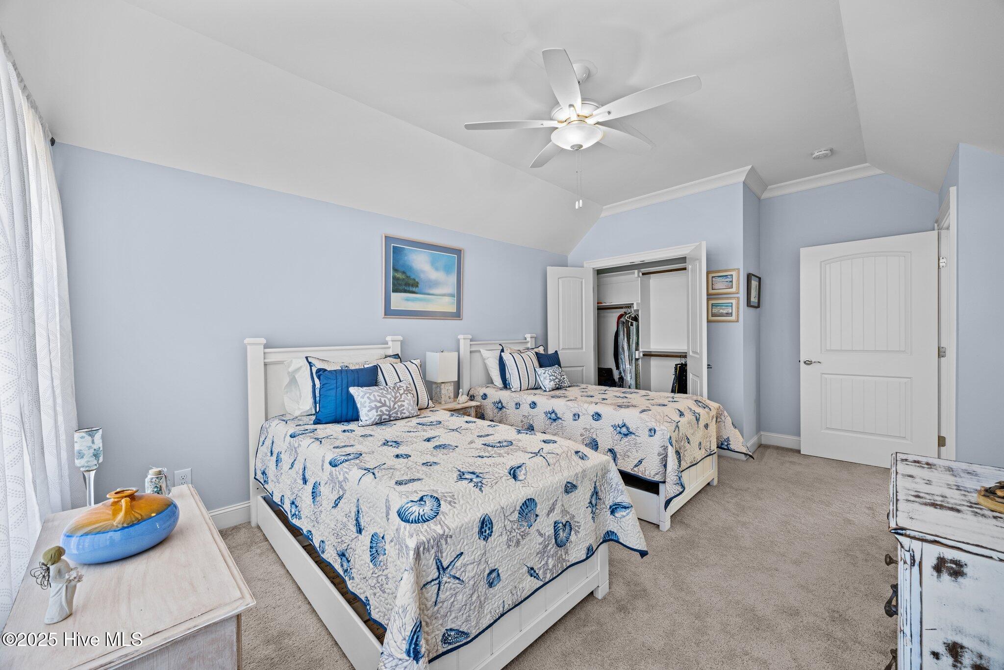 403 W Island View Drive