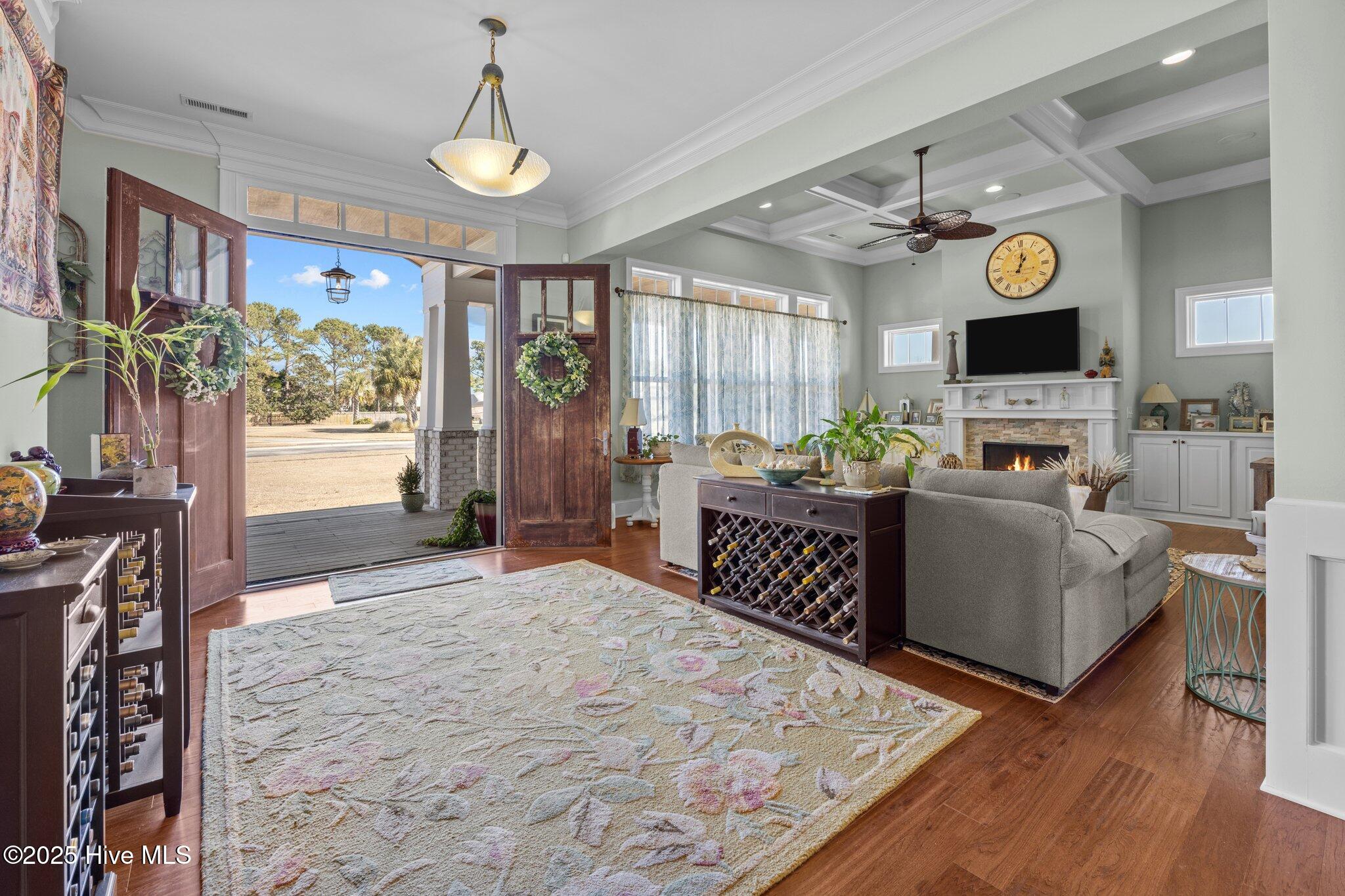 403 W Island View Drive