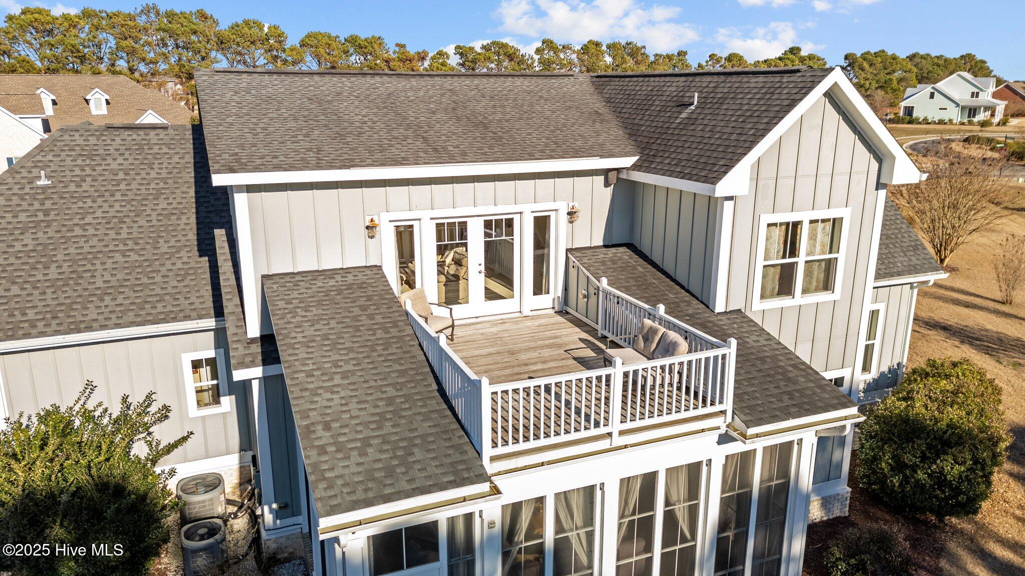 403 W Island View Drive