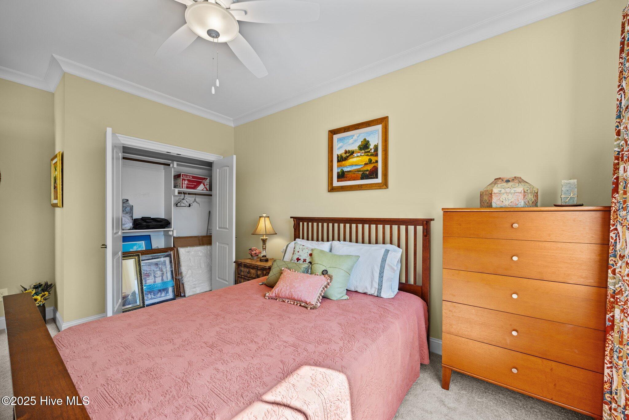 403 W Island View Drive