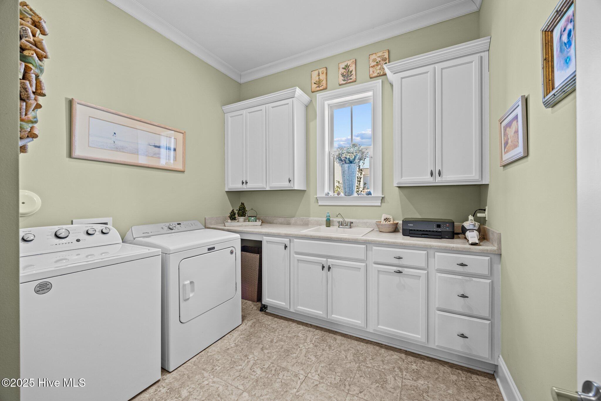 403 W Island View Drive