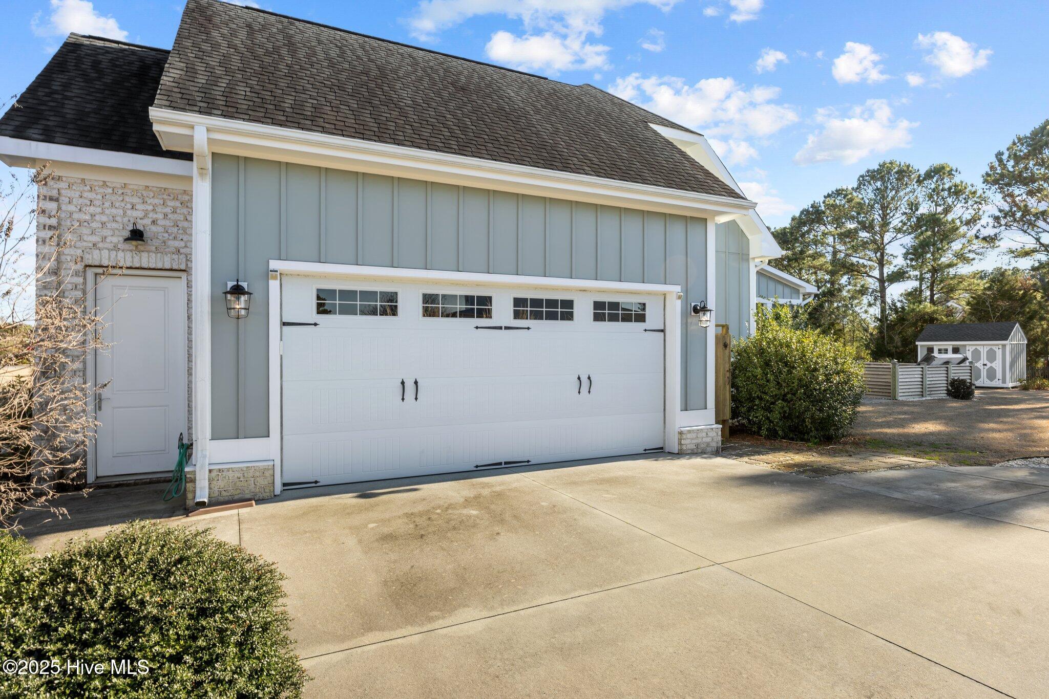 403 W Island View Drive