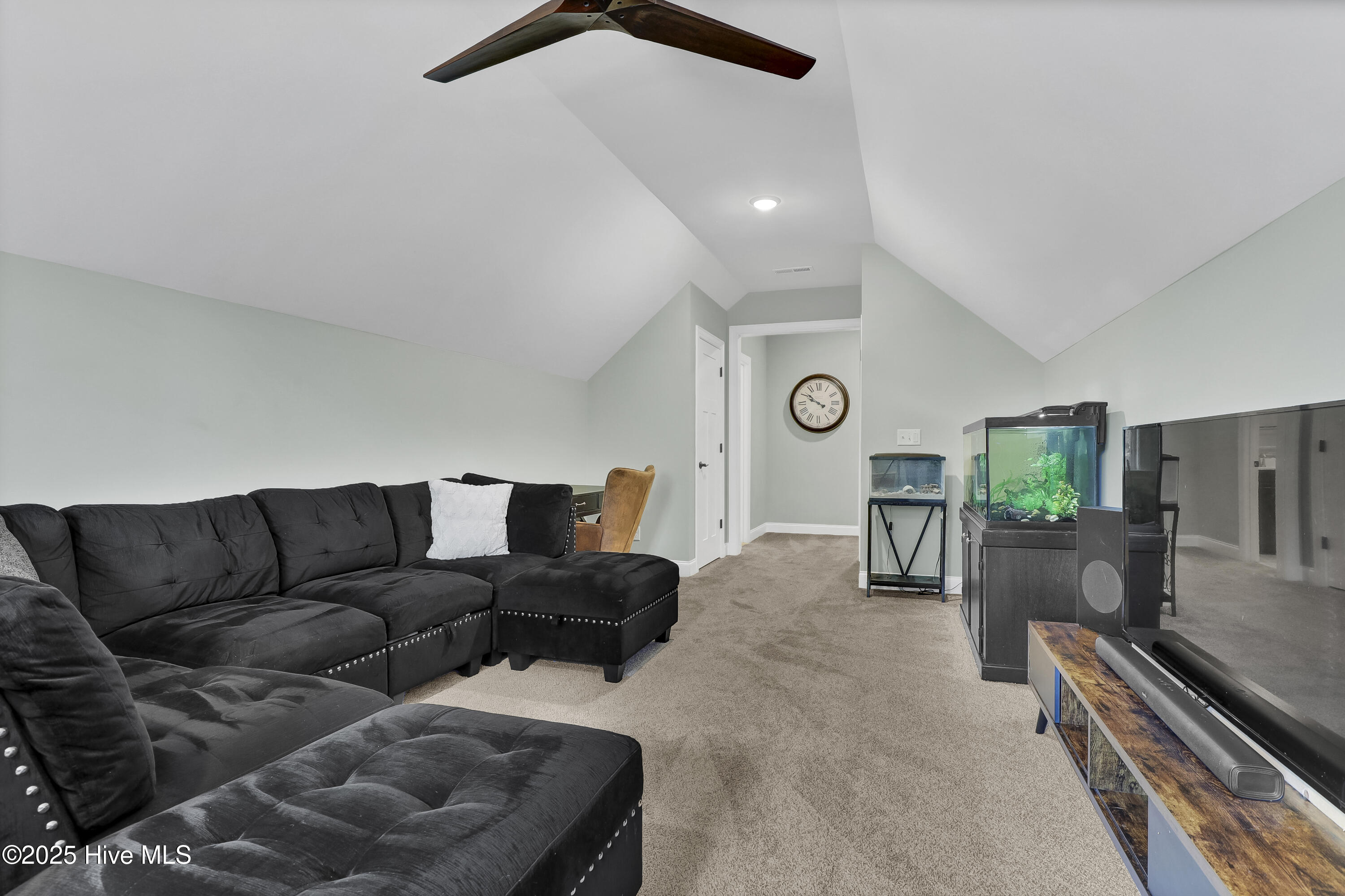 18 Berkshire Lane