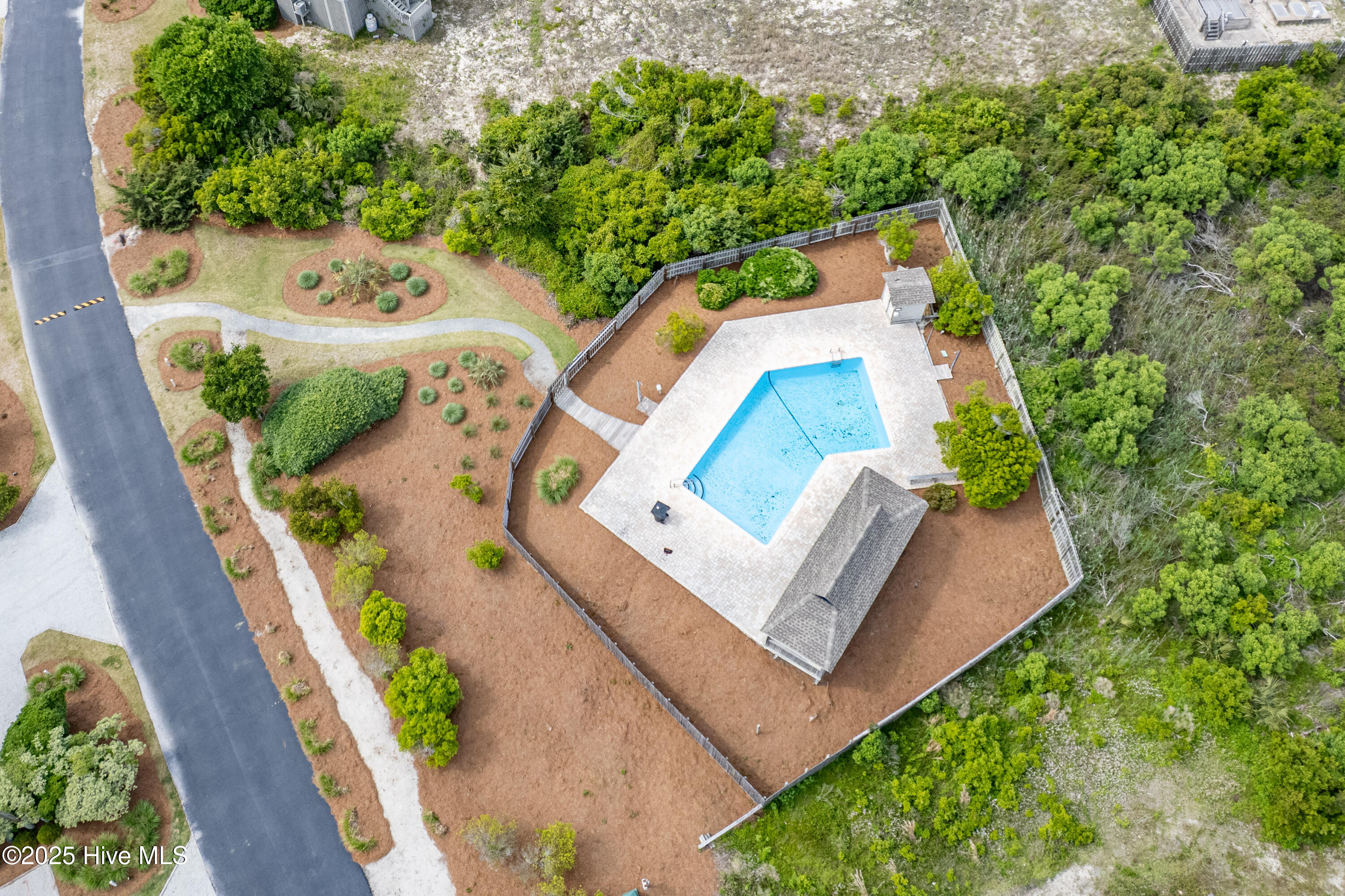 2135 Ocean Boulevard, B