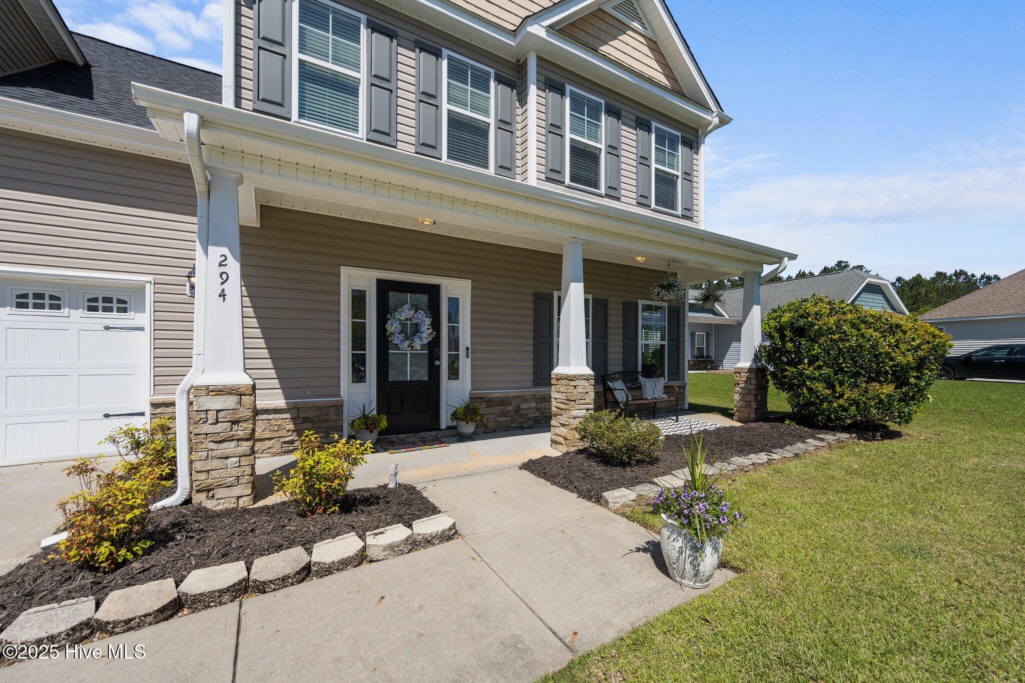 294 SW Plantation Drive