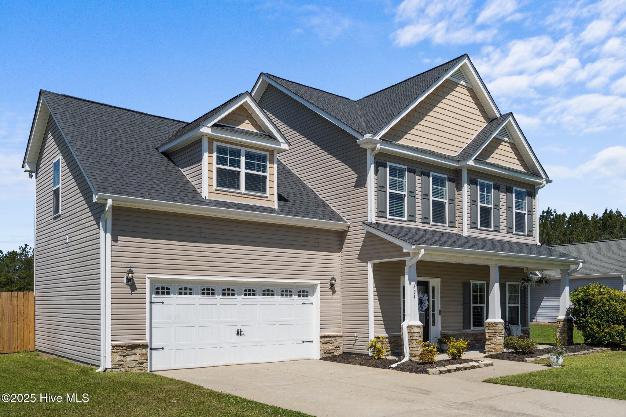 294 SW Plantation Drive
