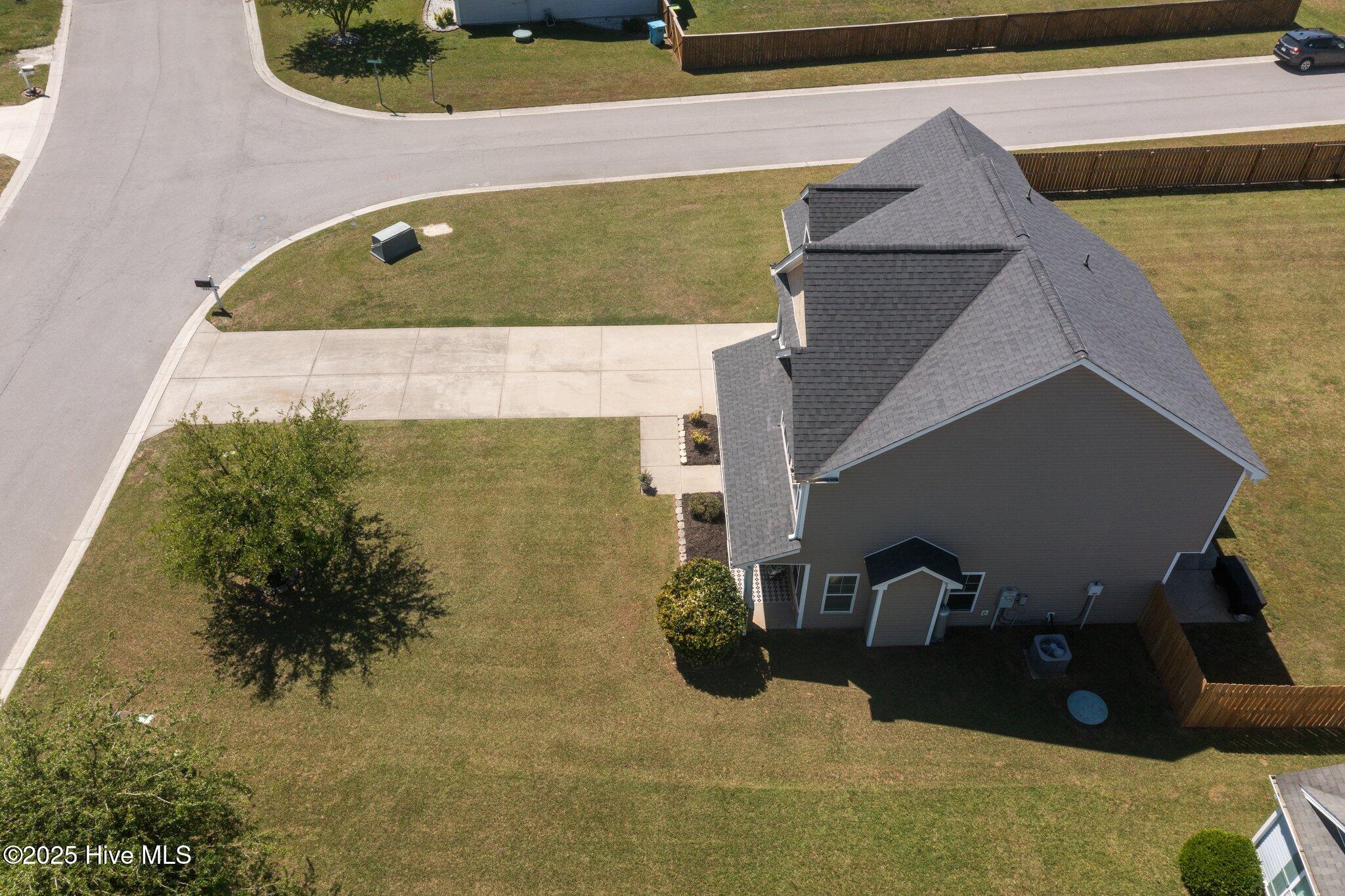 294 SW Plantation Drive
