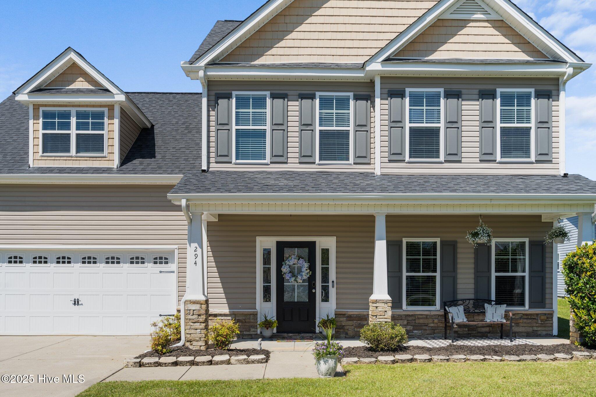 294 SW Plantation Drive