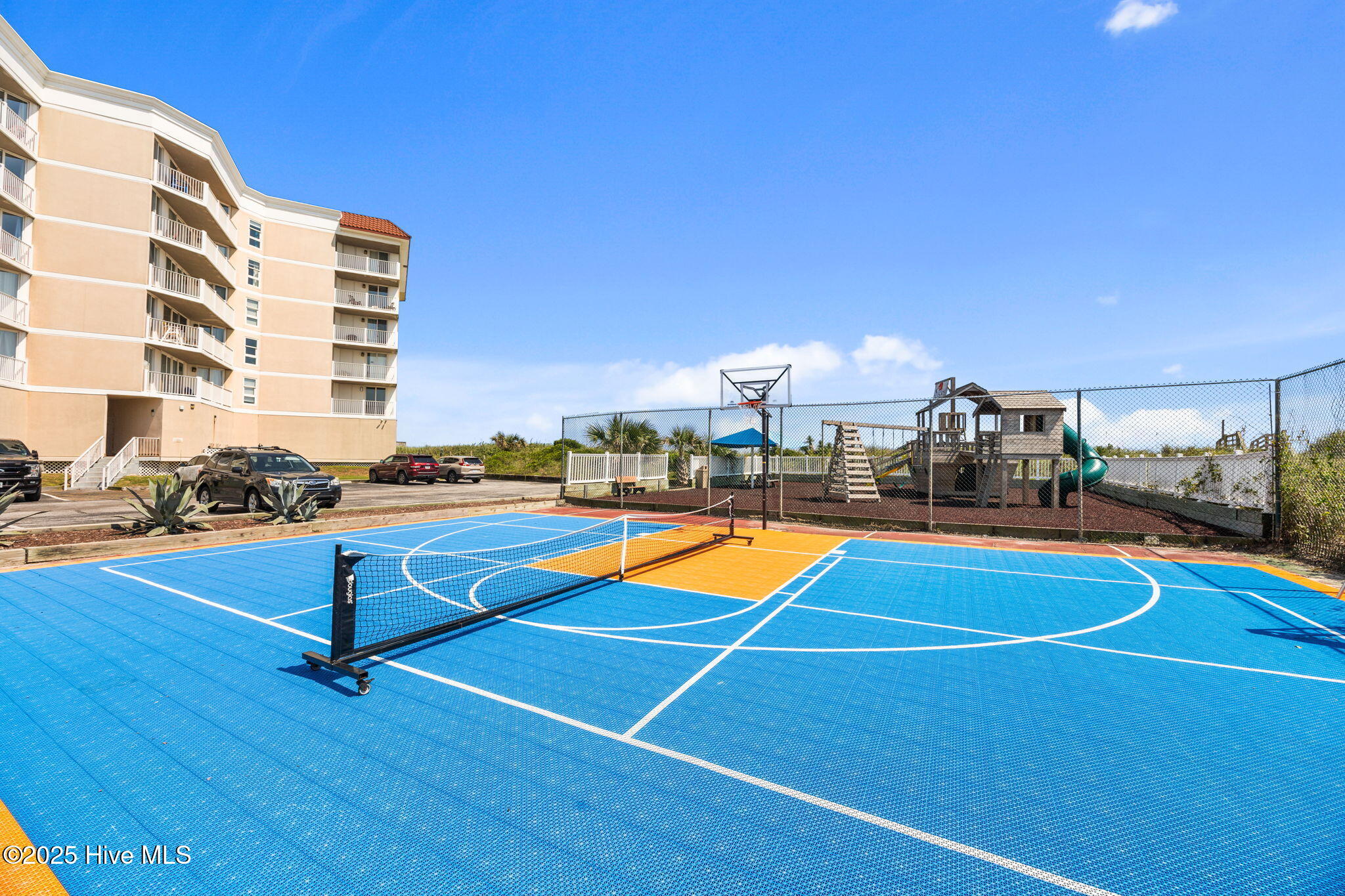 2000 New River Inlet Road, 2206