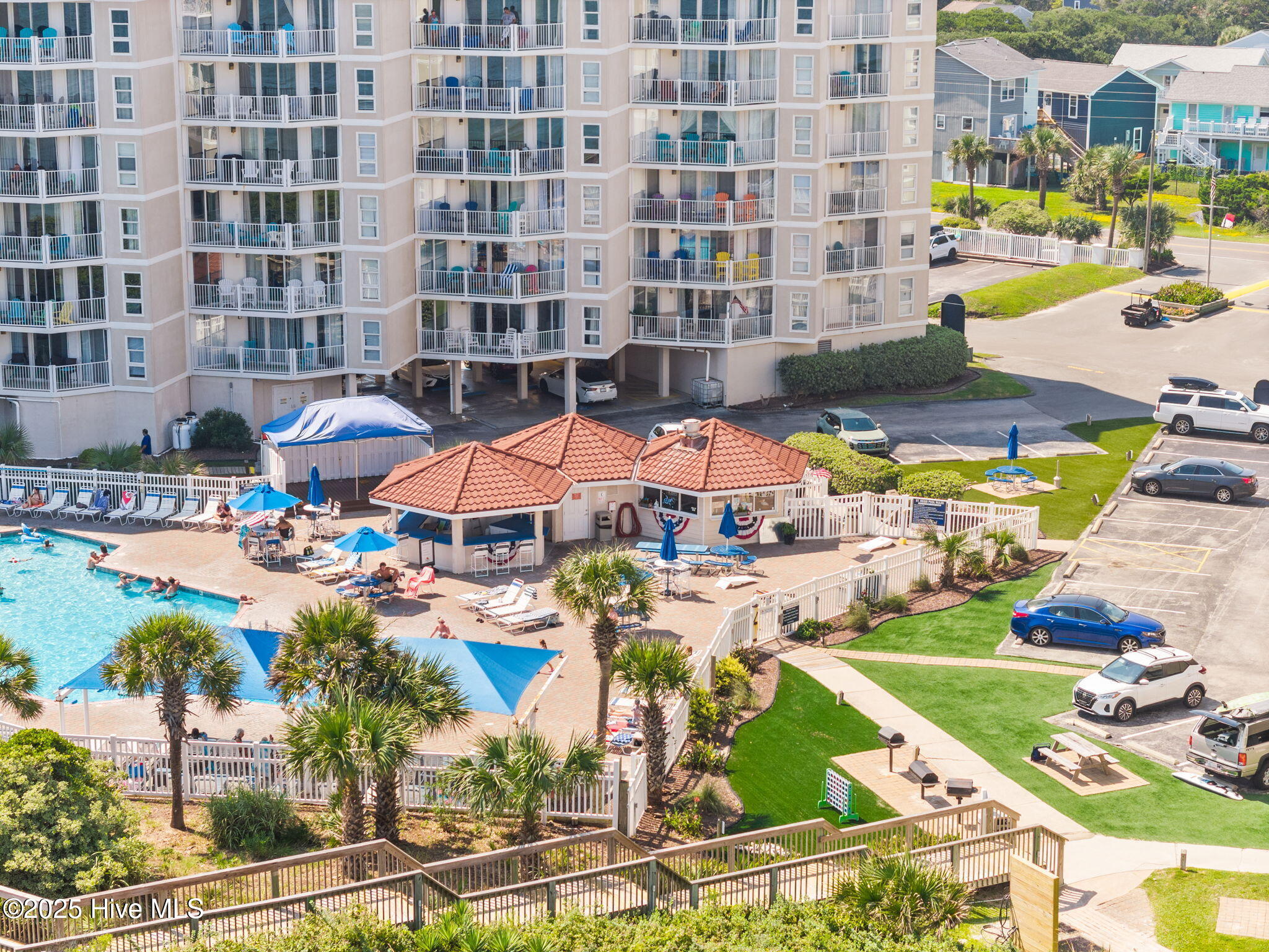 2000 New River Inlet Road, 2206