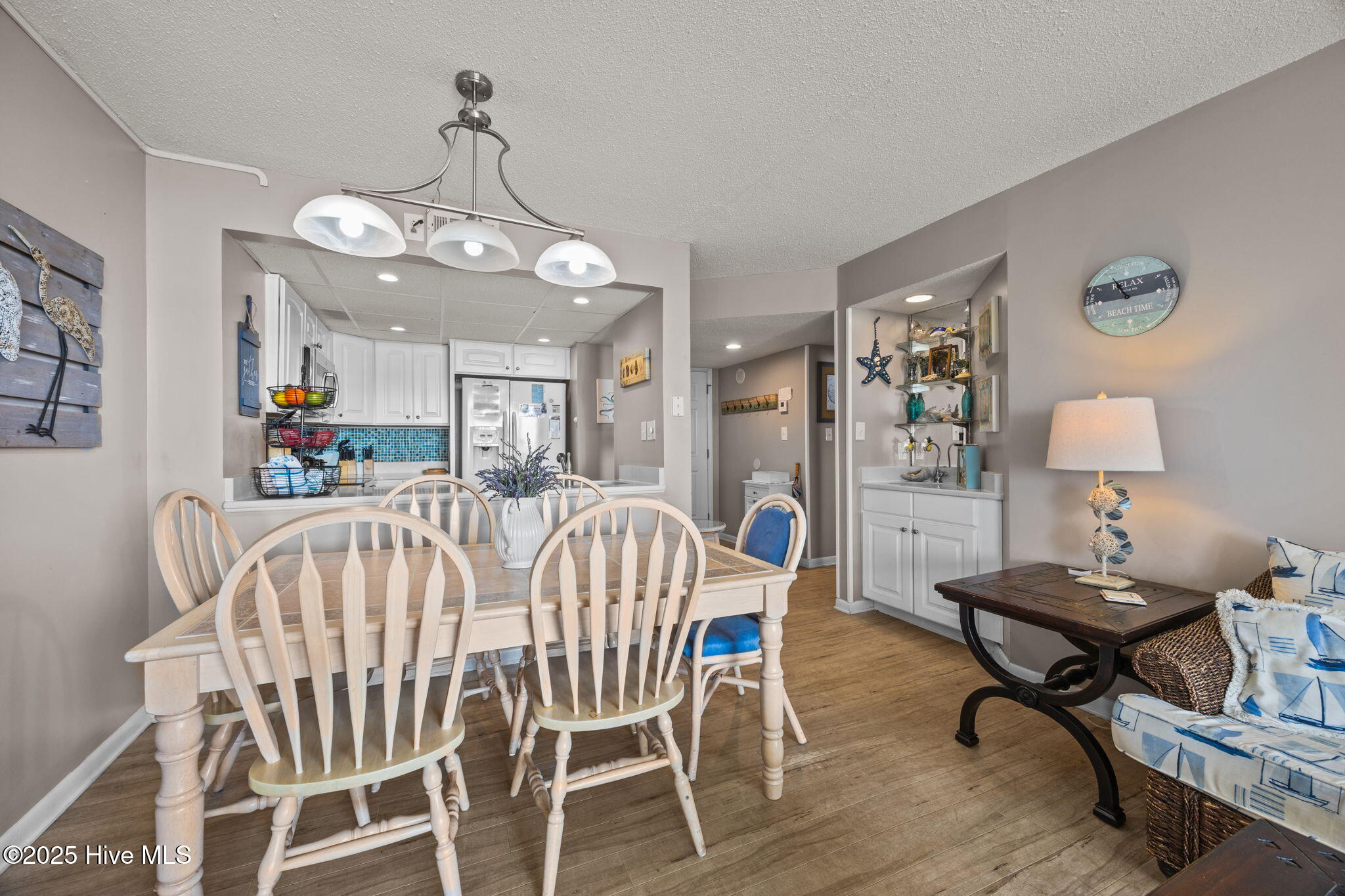 2000 New River Inlet Road, 2206