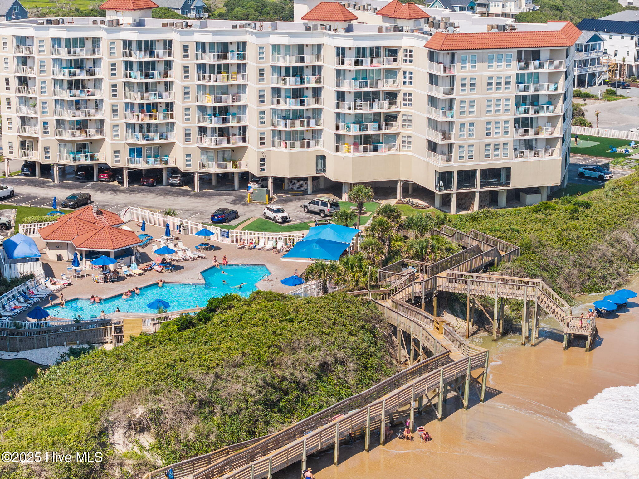 2000 New River Inlet Road, 2206