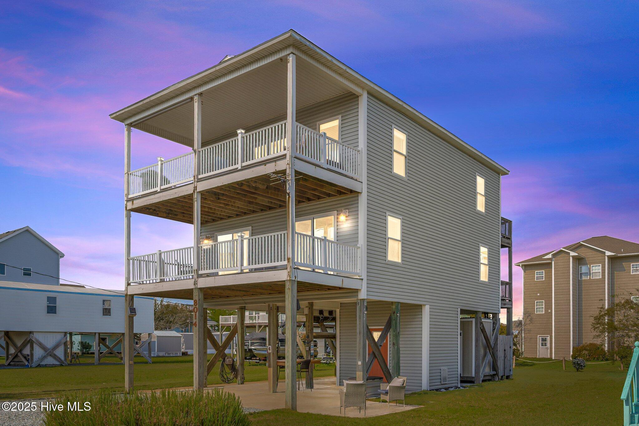 8014 8th Street, Surf City